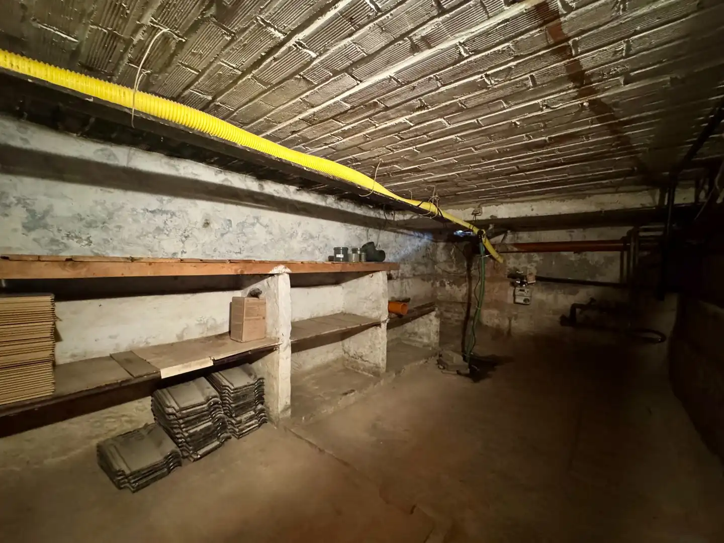 Ruim gerenoveerd gelijkvloers appartement met dubbele garage in het centrum van Diepenbeek foto 19