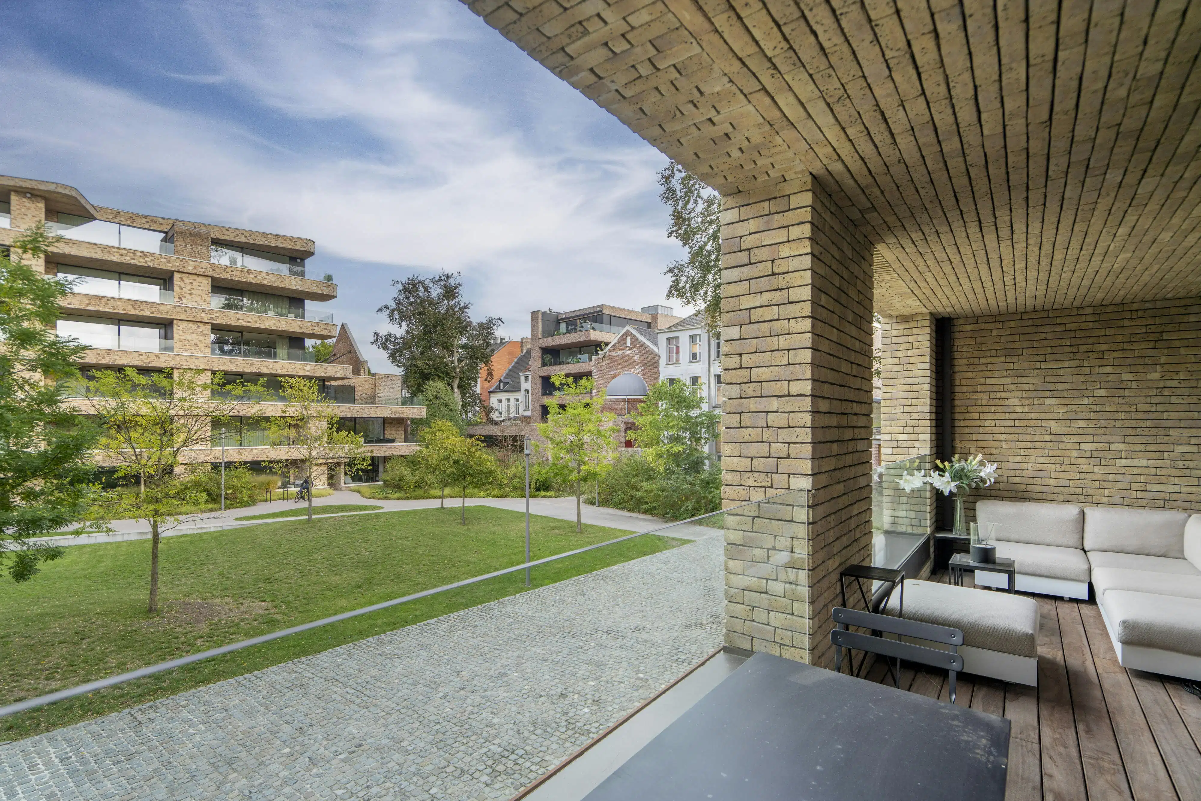 Luxueus appartement te koop in centrum Kortrijk! foto 13