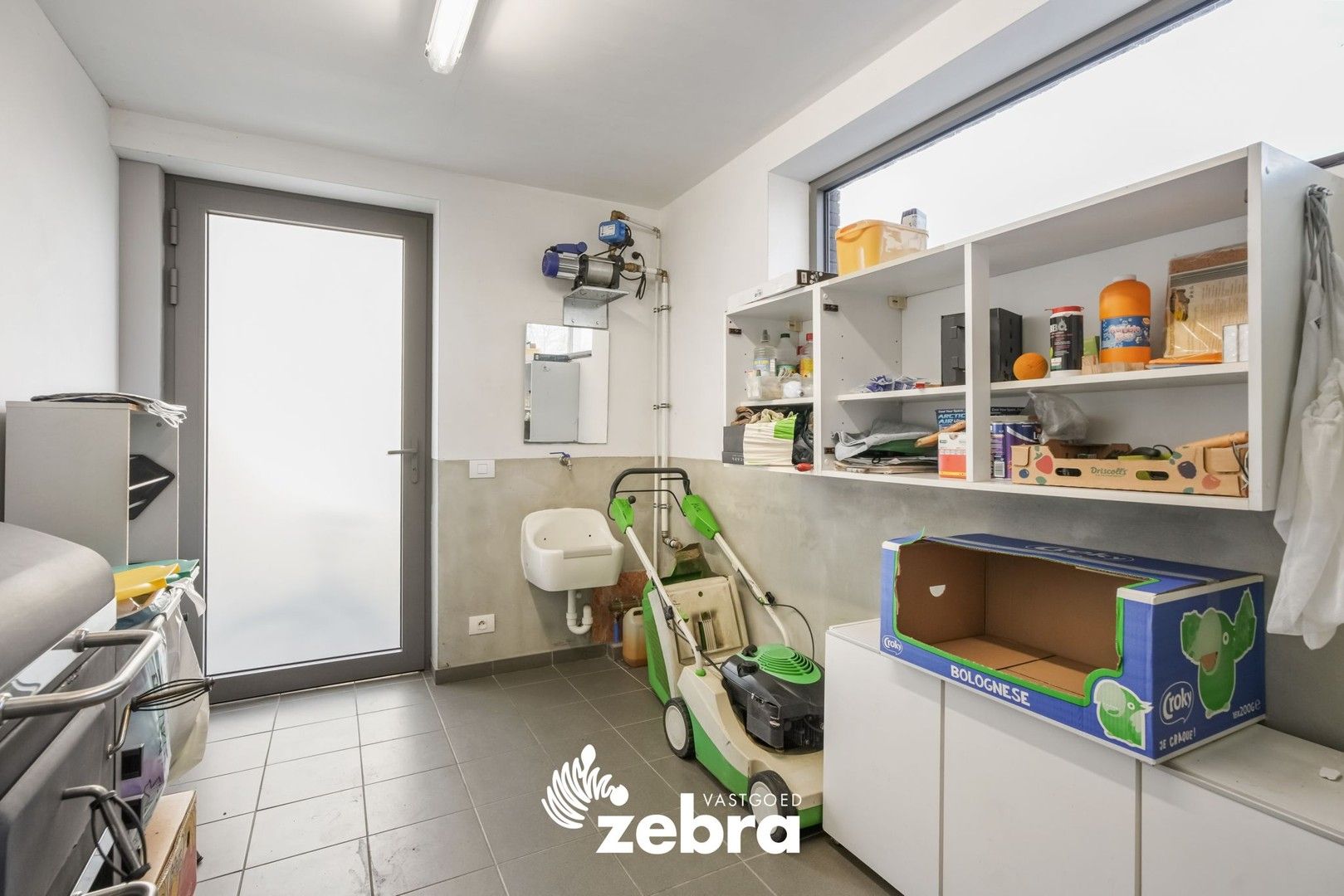 Ruime woning met mogelijkheid tot 4 slaapkamers te Roeselare! foto 16