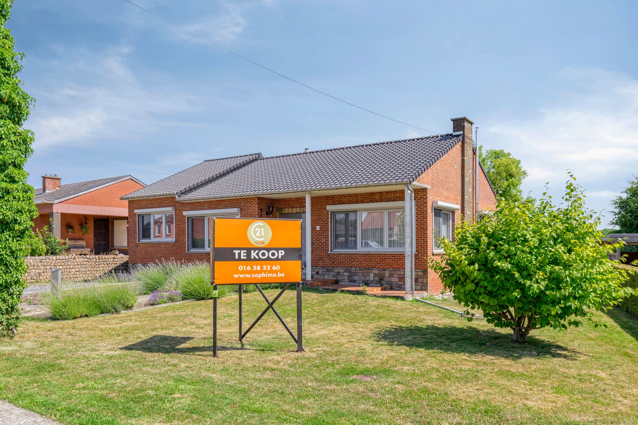 Hoofdfoto van de publicatie: Instapklare gelijkvloerse woning op perceel van 13 are