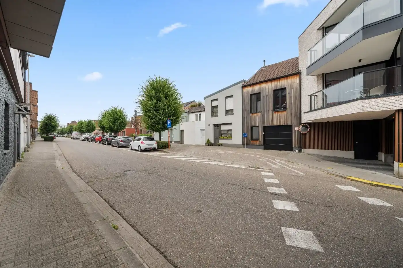 Uiterst mooie rijwoning met 3 grote slpks en garage te Tienen foto 31
