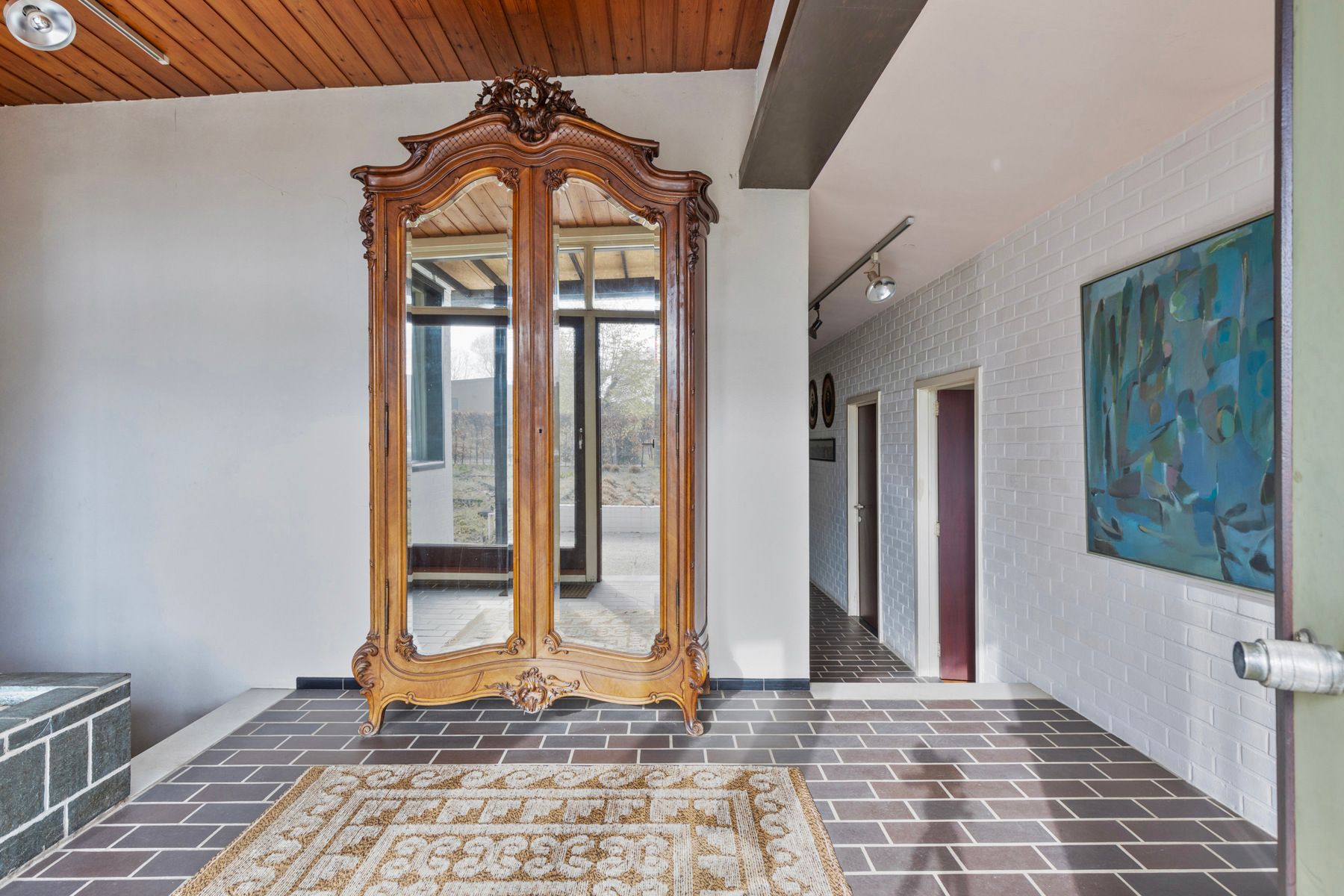 Te renoveren architecturale villa op ruim perceel van 18are foto 5