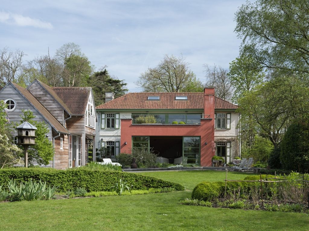 Drongen. Indrukwekkende villa (bj '93) met zwemvijver en poolhouse (bj '06) op een perceel van 2.740 m2. foto 3