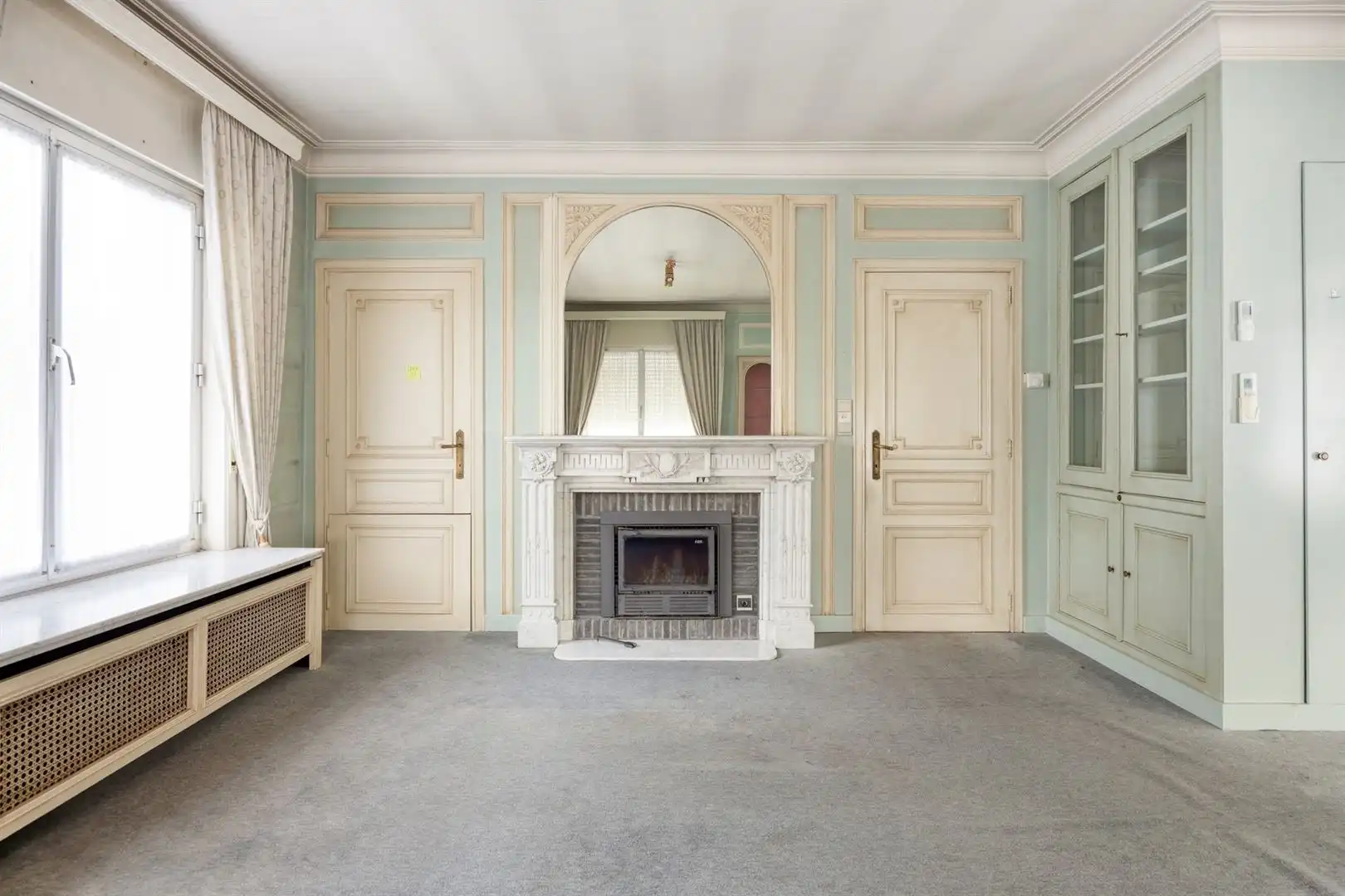 Villa met achterliggend kantoorgebouw foto 7