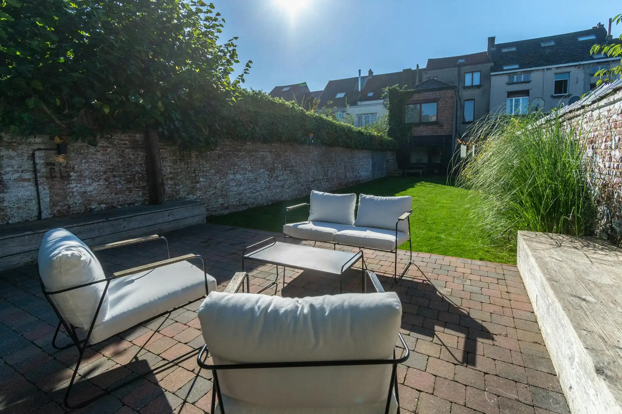 Authentiek herenhuis met zonnige tuin in hartje Vilvoorde foto {{pictureIndex}}