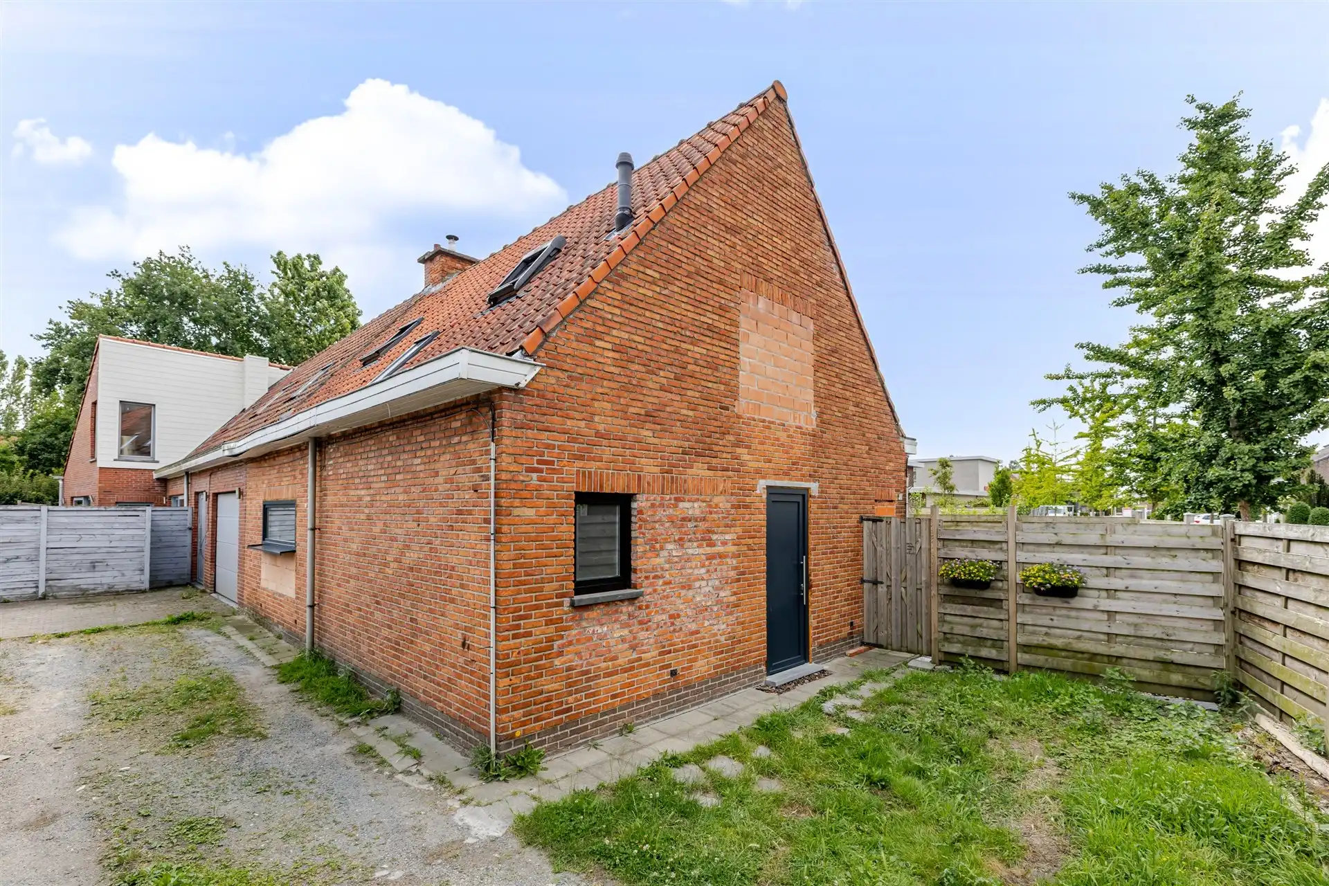 Instapklare halfopen woning met parking, Beveren - 2 slp foto 21