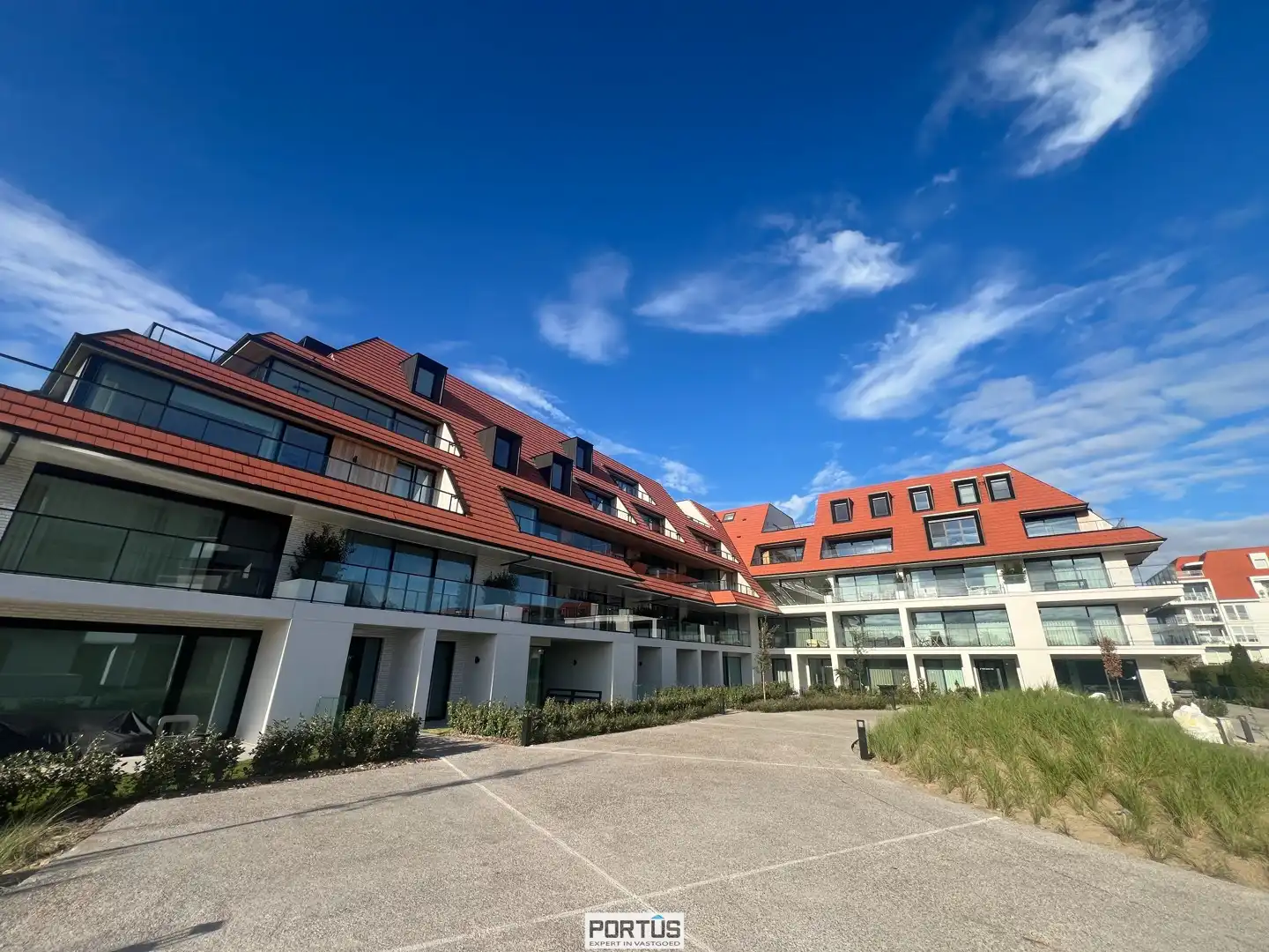 Instapklaar nieuwbouwappartement te koop met 2 slaapkamers in Residentie Portanic te Nieuwpoort foto 10