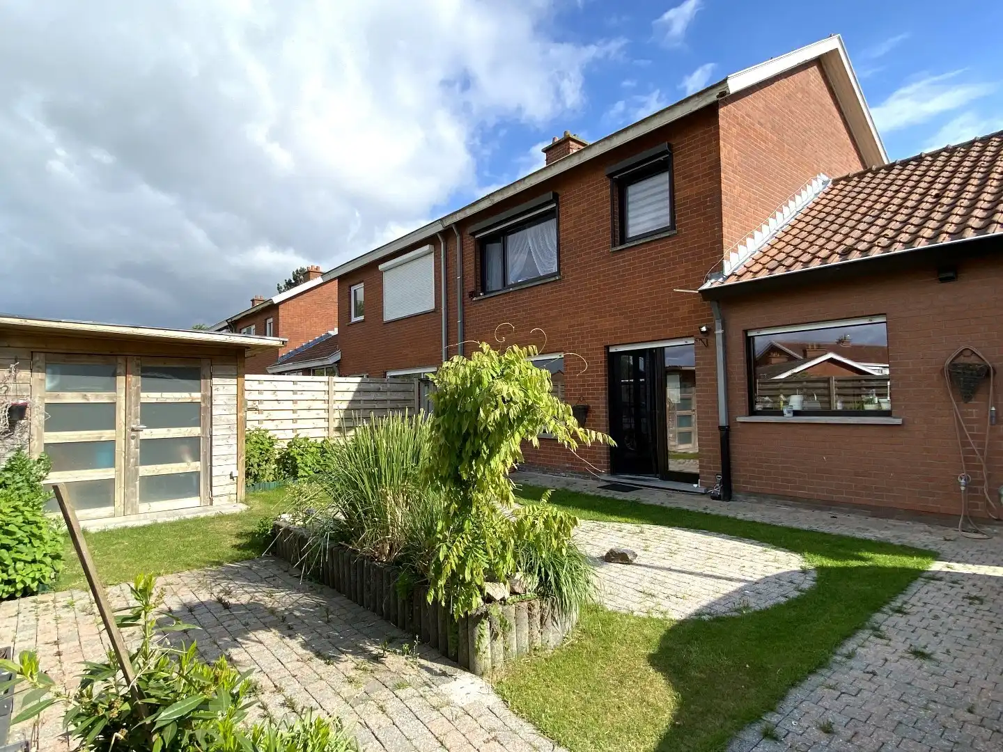 GEZINSWONING MET 2 SLPKS | TUIN EN GARAGE  foto 10