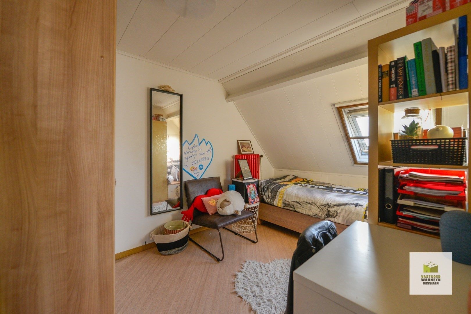 Gezellige woning met 3 slaapkamers, tuin en garage te centrum Doomkerke foto 18