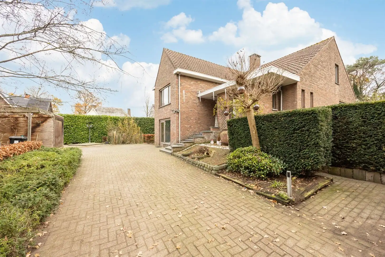 Karaktervolle woning met 4 slaapkamers en praktijkruimte. foto 29