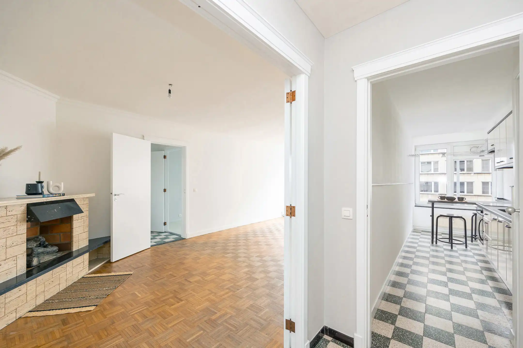 Tweeslaapkamer appartement met autostaanplaats foto 5
