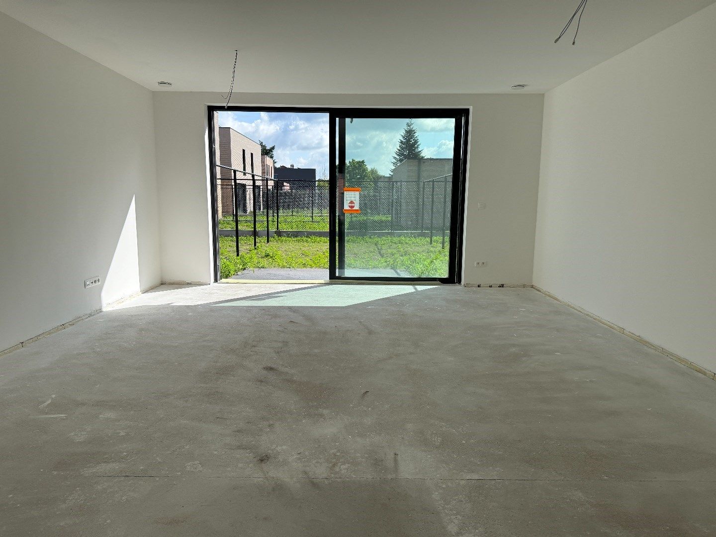  Gelijkvloers appartement met tuin en 2 slpk foto 6