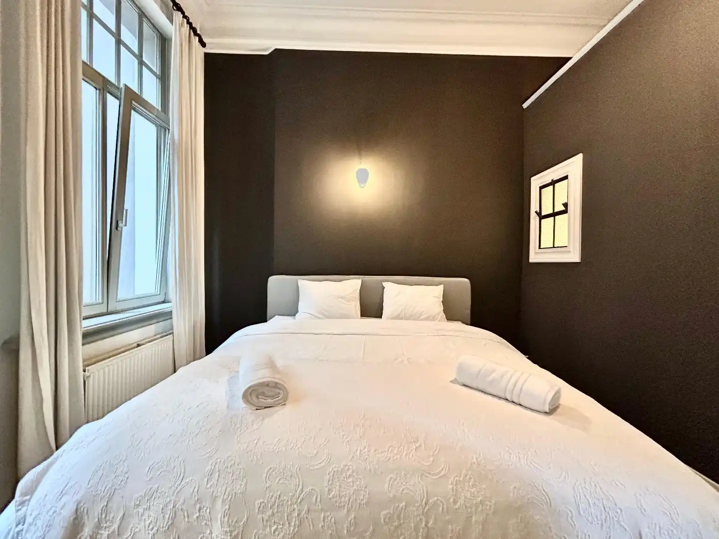 Prachtig GEMEUBELD 2slpk app in het OOST-KASTEEL foto 10