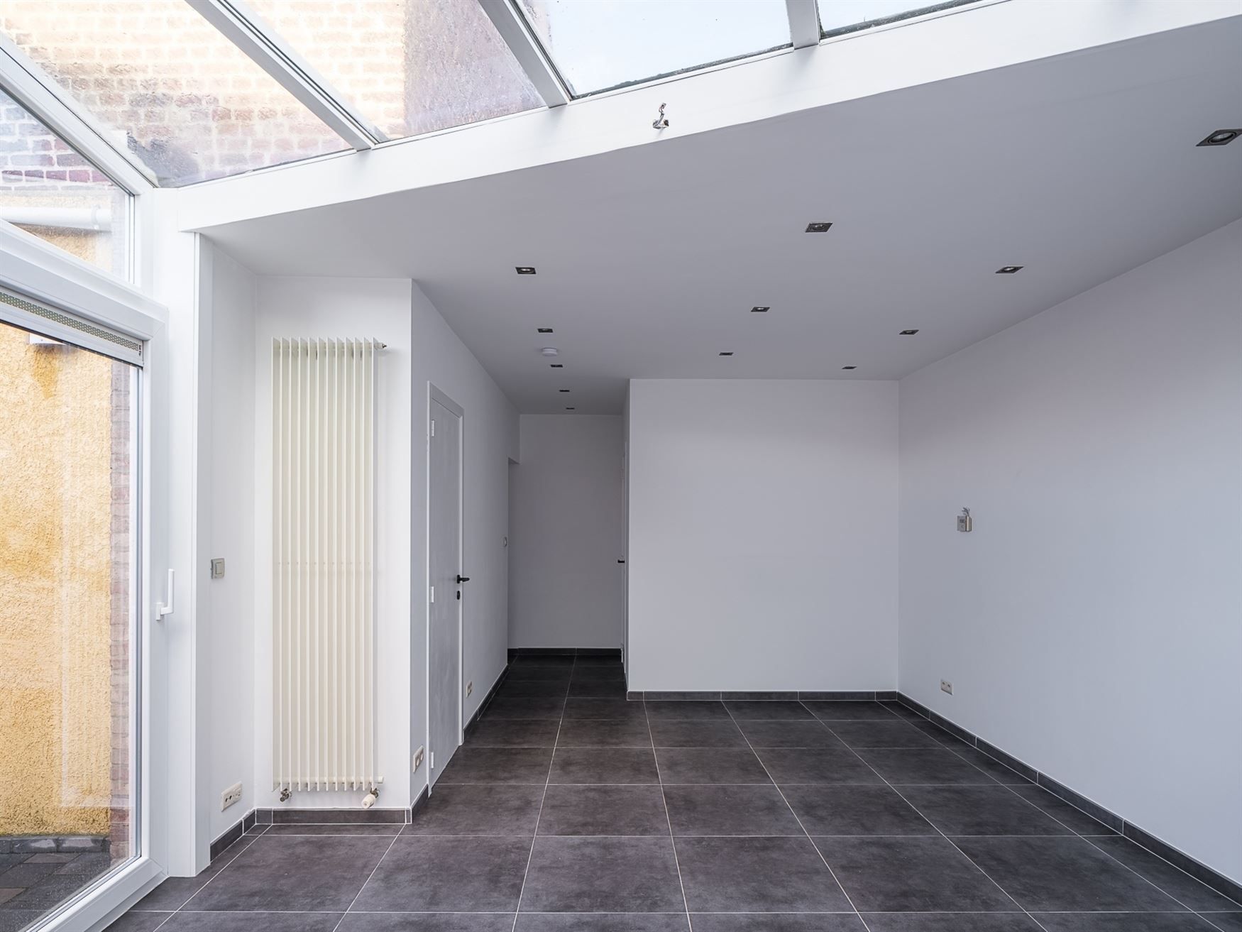 Hippe stadswoning met zonnige koer foto 5