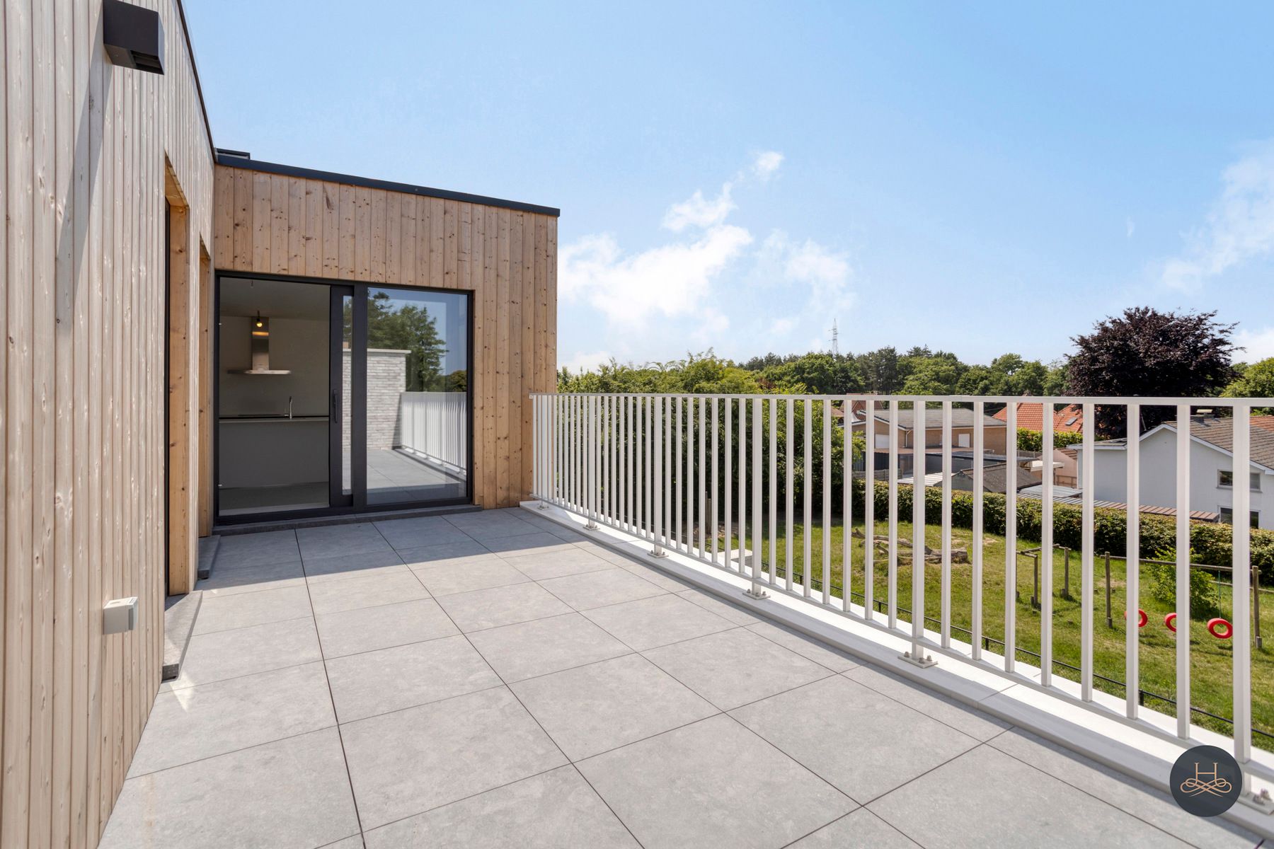 Luxe penthouse met riant terras foto 16