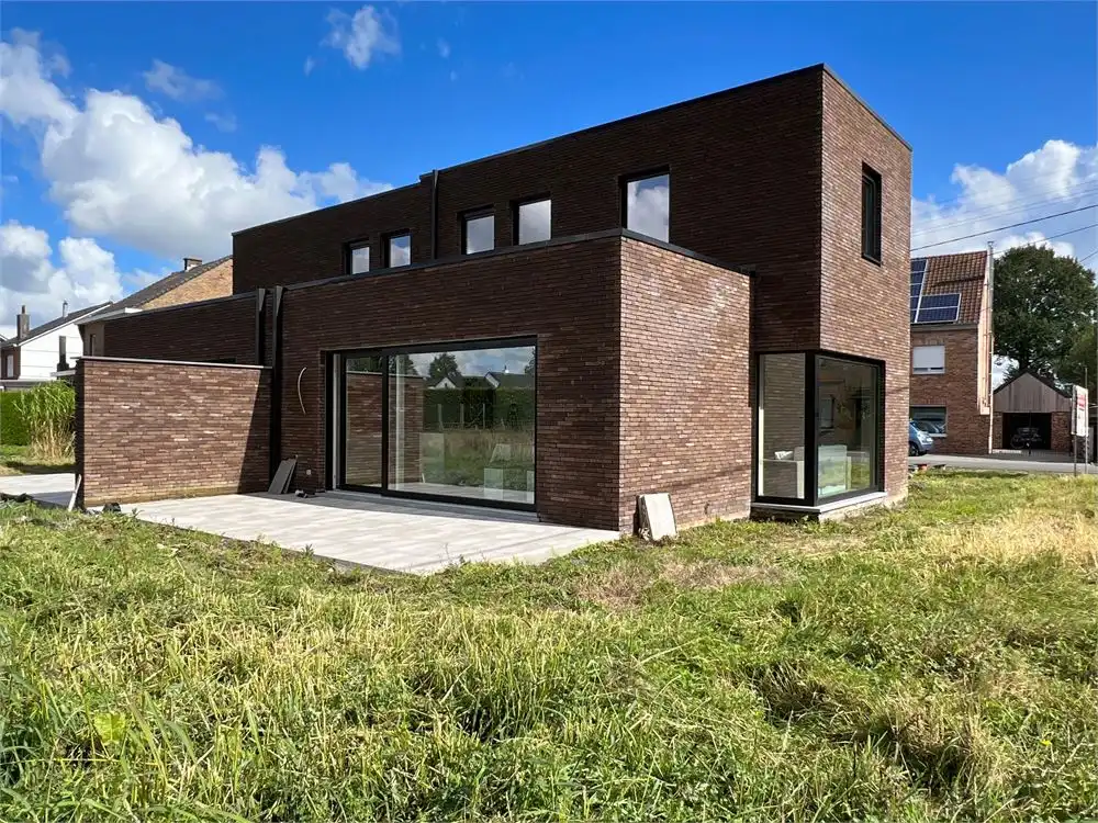 Topper! Prachtige, lichtrijke woning met zonnige tuin! foto 12
