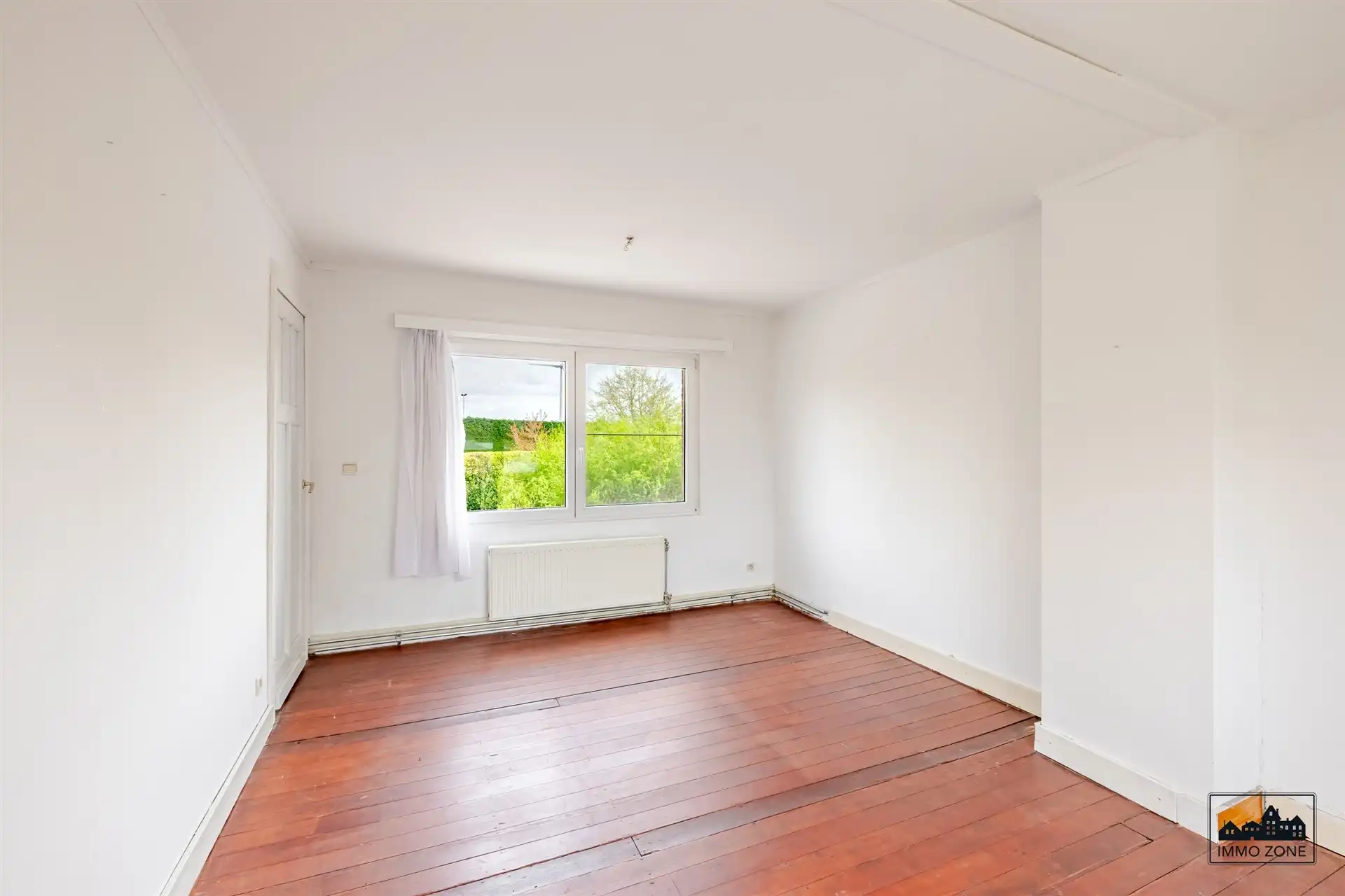 Ruime woning met tuin en garage in Hamme foto 15