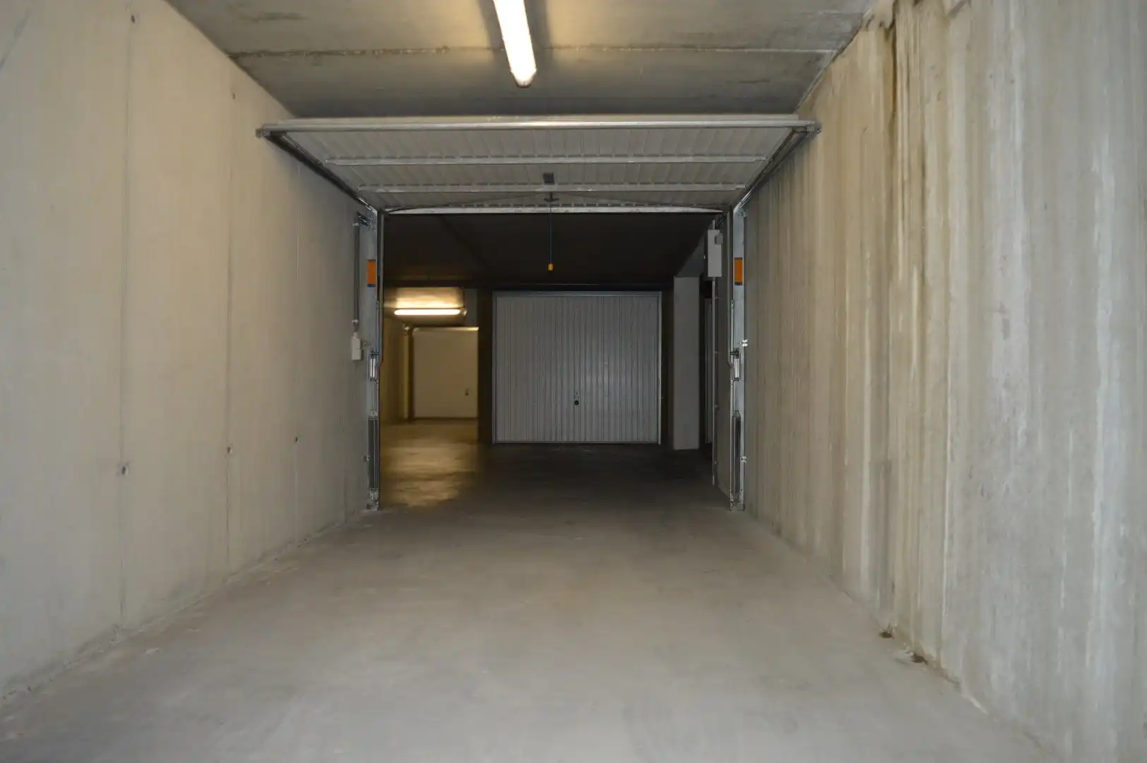 Garagebox te koop in M. Devriendtlaan  foto 4