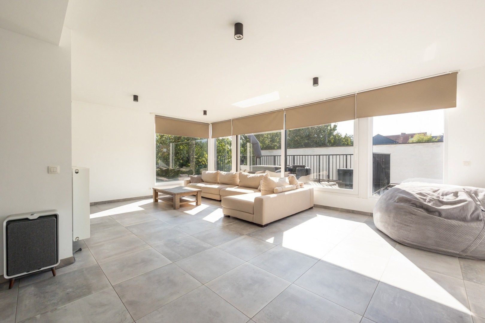 Gerenoveerd (2017) appartement (165m²) met 3 a 4 slpk en terras! foto 5