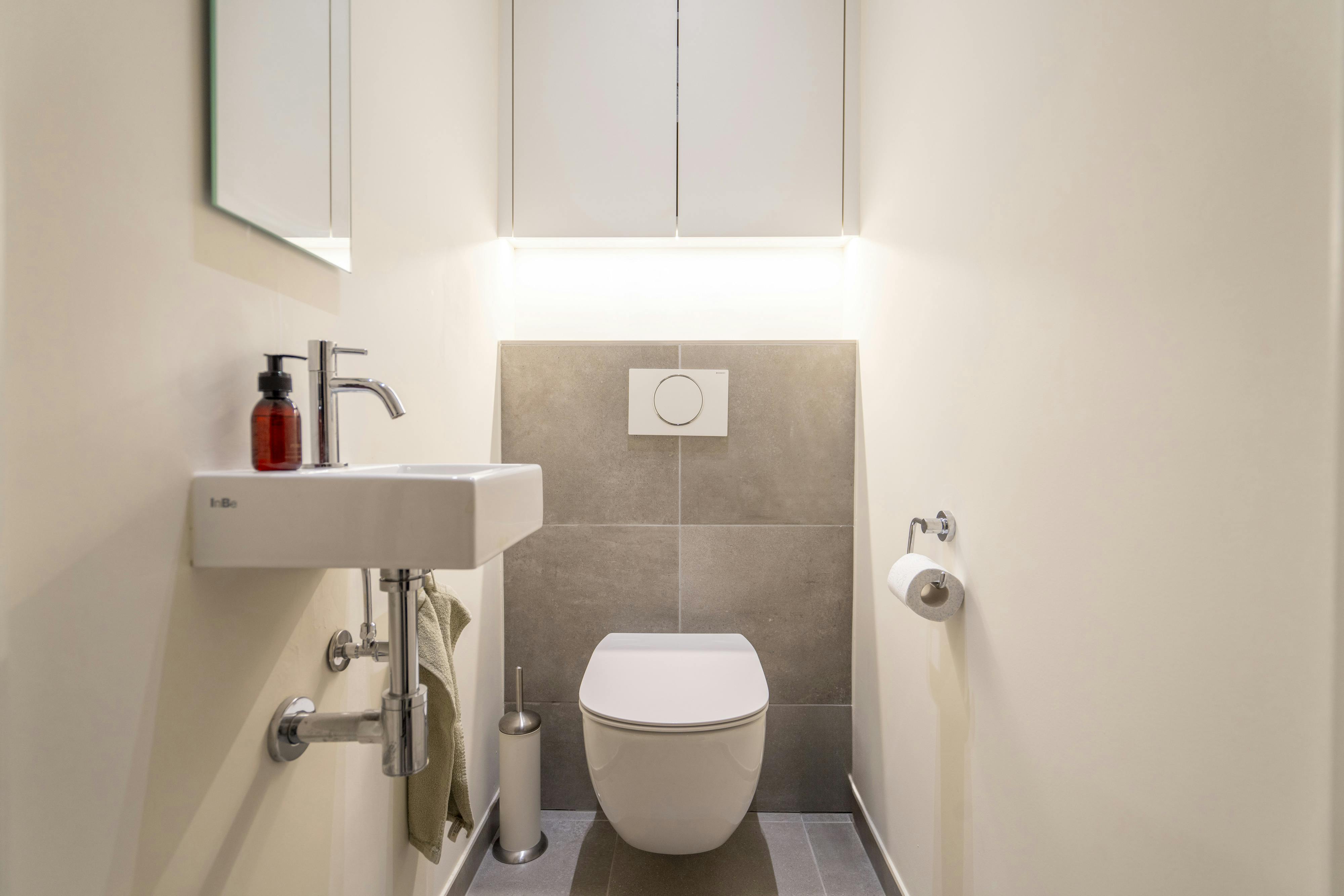 Centraal gelegen nieuwbouwappartement foto 11