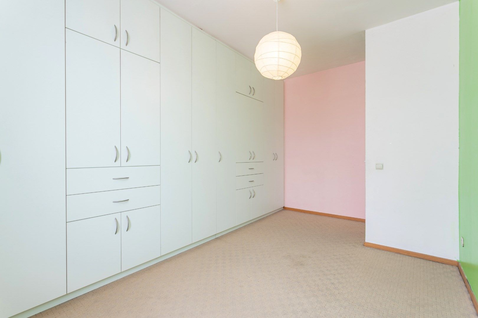 Instapklare woning met 3 slaapkamers, tuin en uitstekende ligging te Halle foto 14