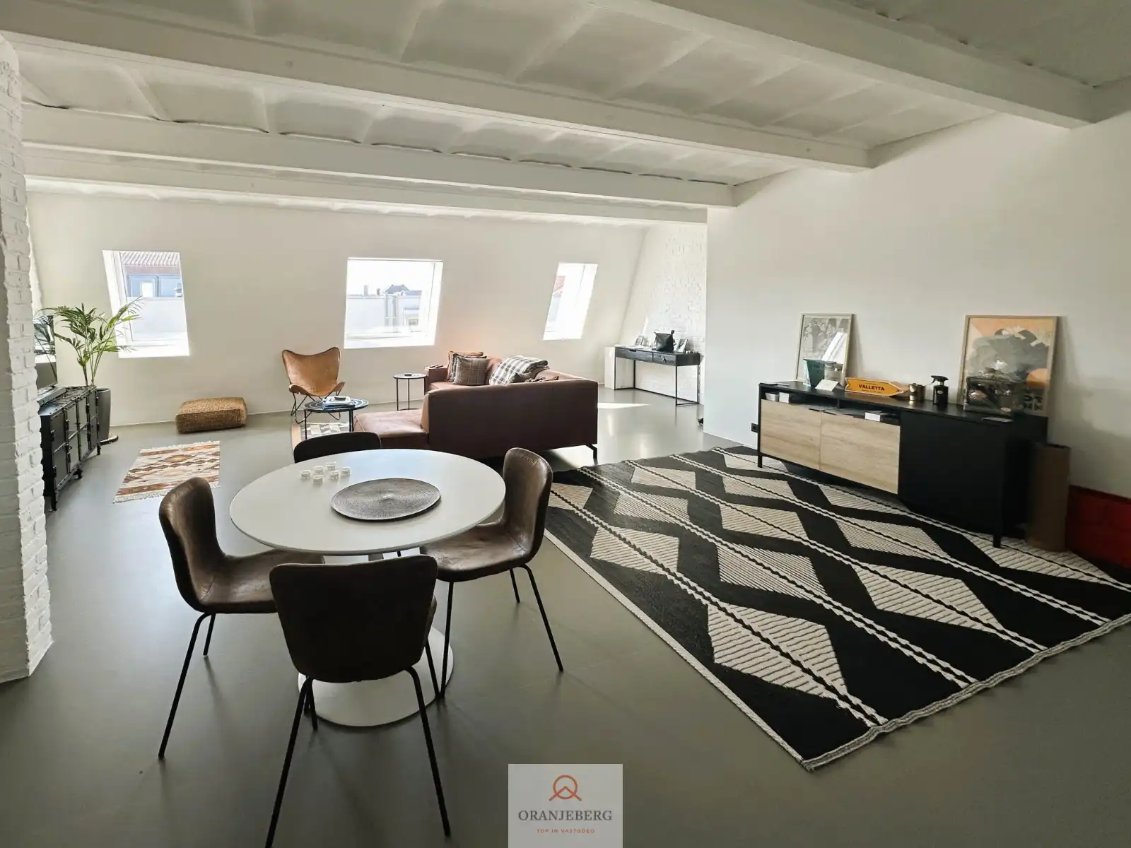 Uniek Loftappartement foto 6