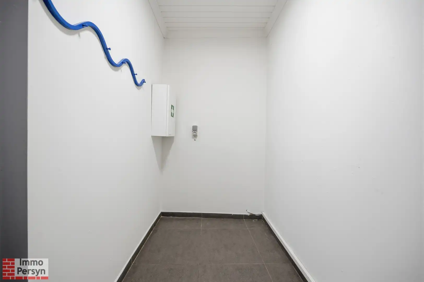 Rrijwoning met 4 slaapkamers. foto 5