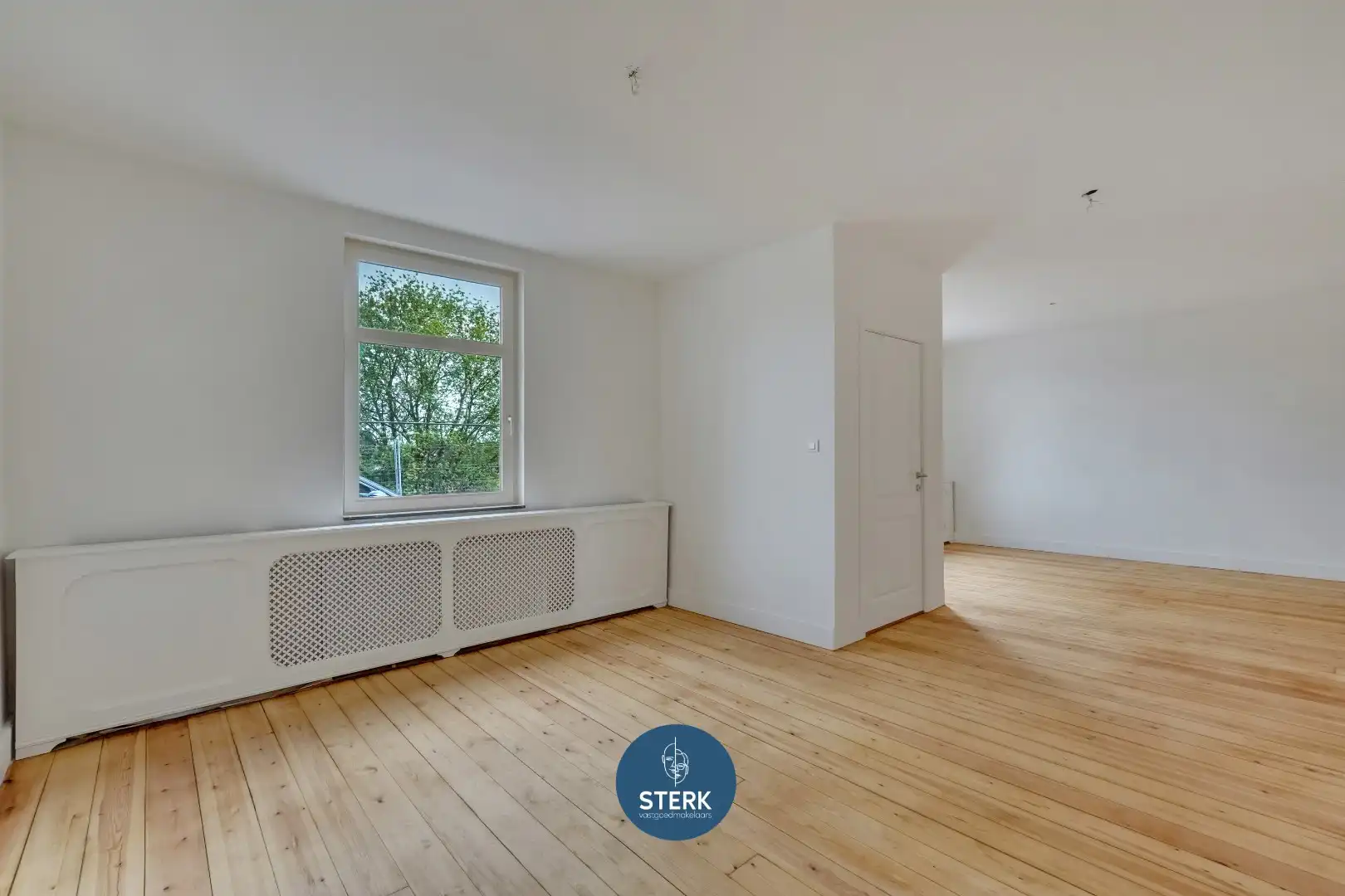 GEZINSWONING MET EEN BEWOONBARE OPP. VAN 206 M² NABIJ CENTRUM LANAKEN !  foto 6