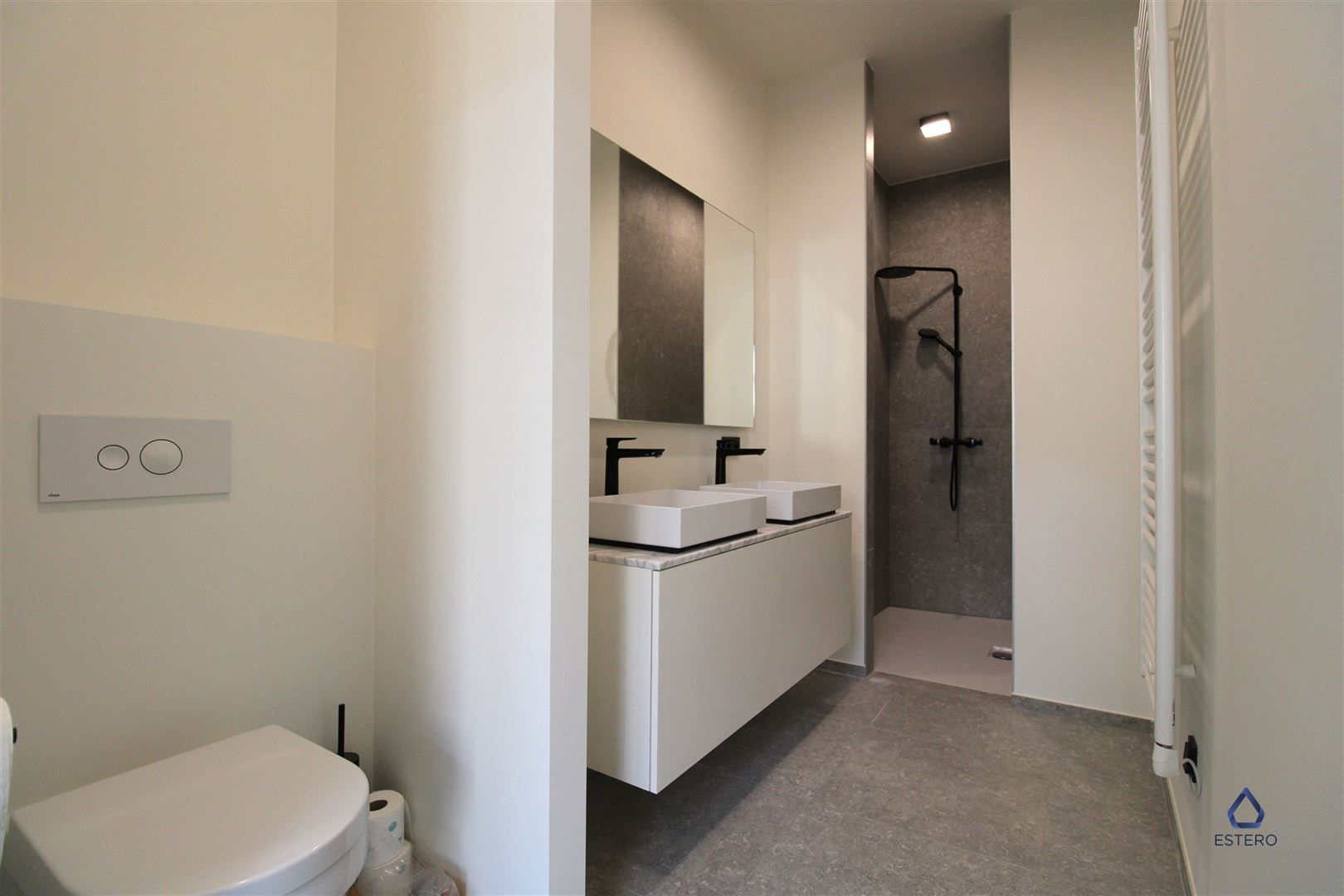 Nieuwbouw gelijkvloers appartement te Kortrijk  foto 9