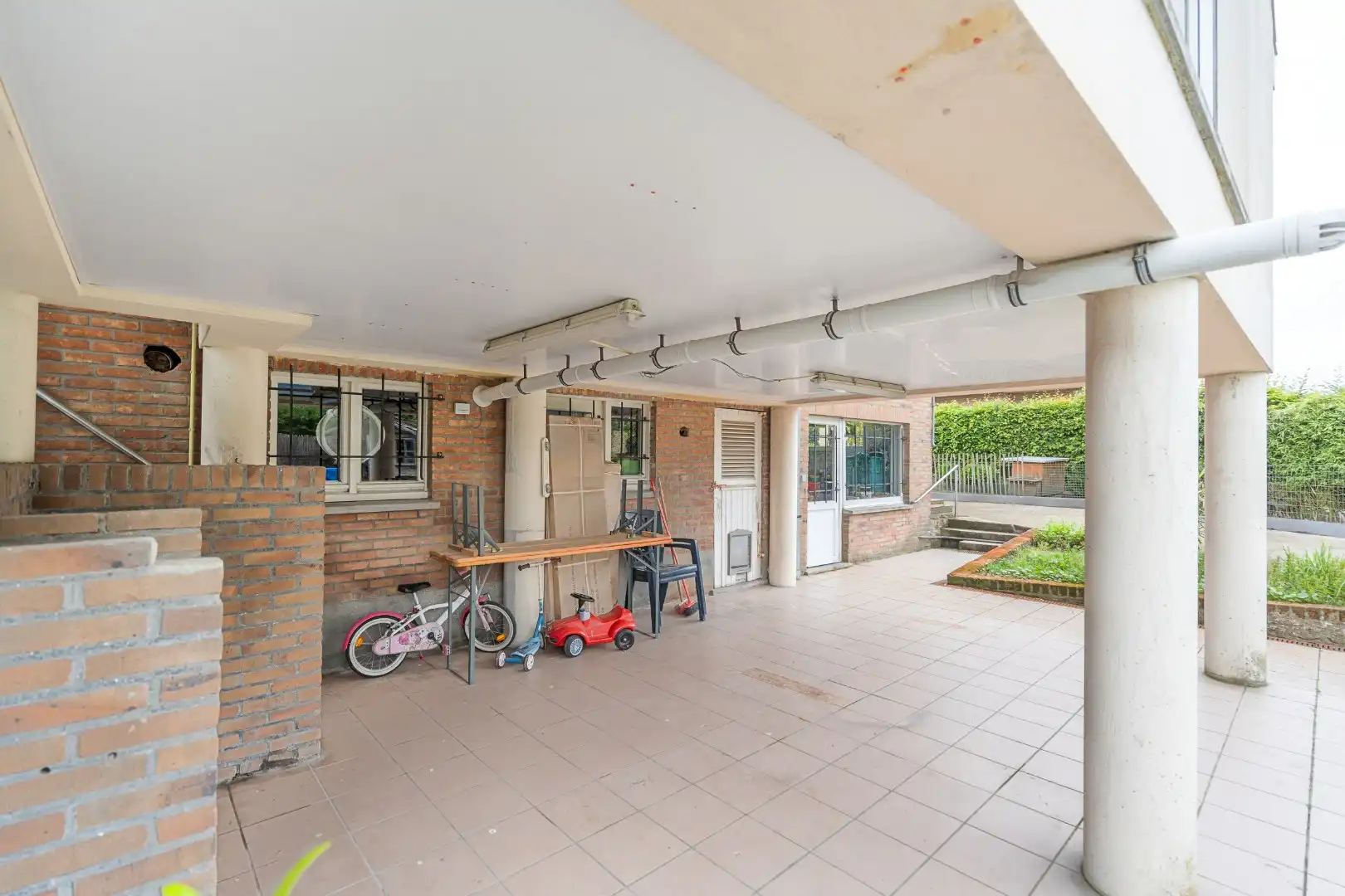 Alleenstaande woning met 3 slaapkamers en 2 garages te Koekelare foto 25
