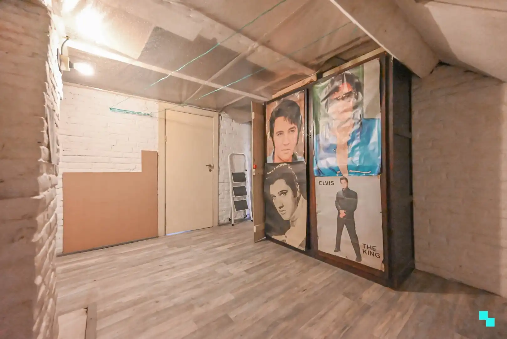 Centraal gelegen ééngezinswoning met vier slaapkamers te Izegem foto 21