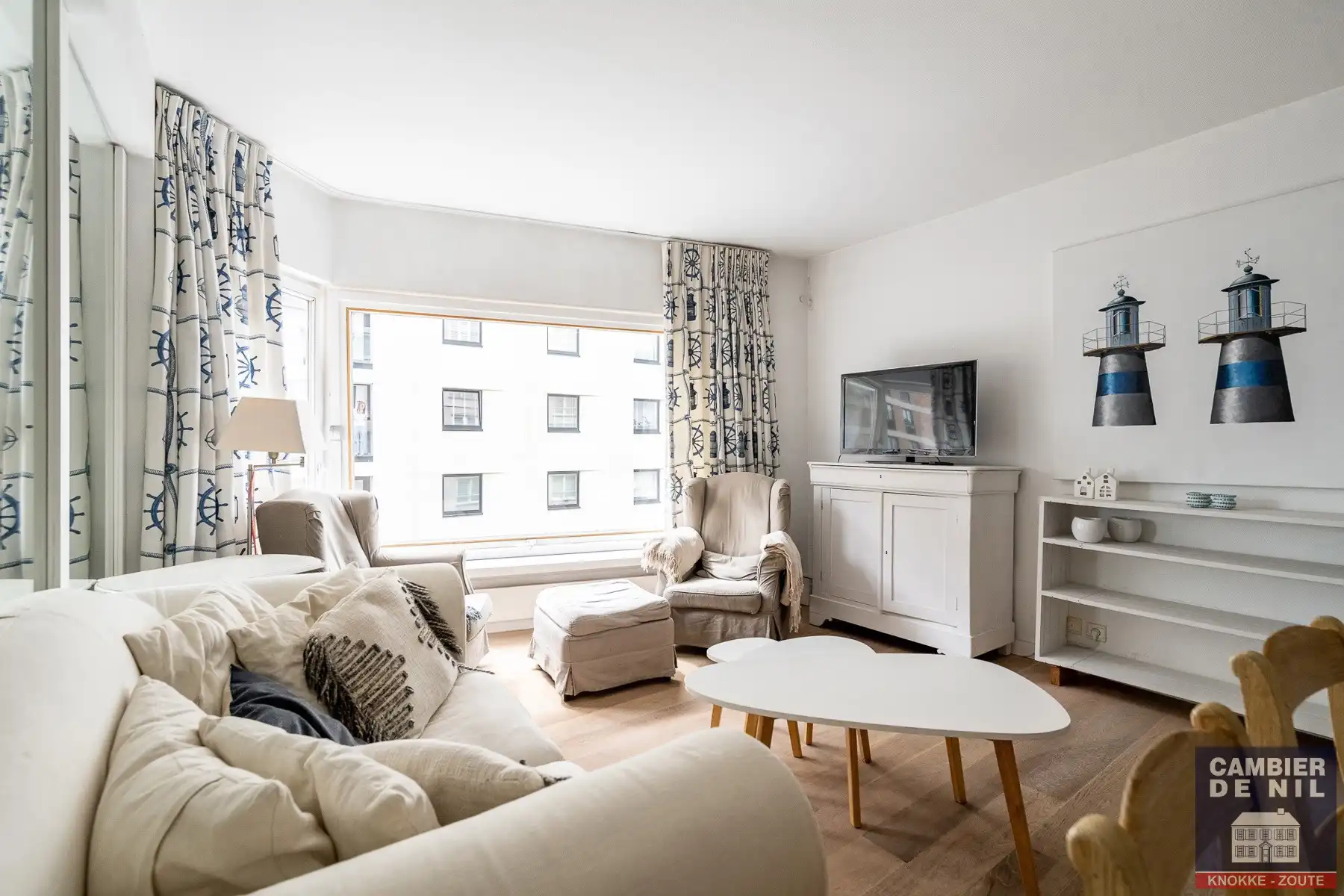 Instapklaar gemeubeld appartement met lateraal zeezicht in het Zoute foto 3
