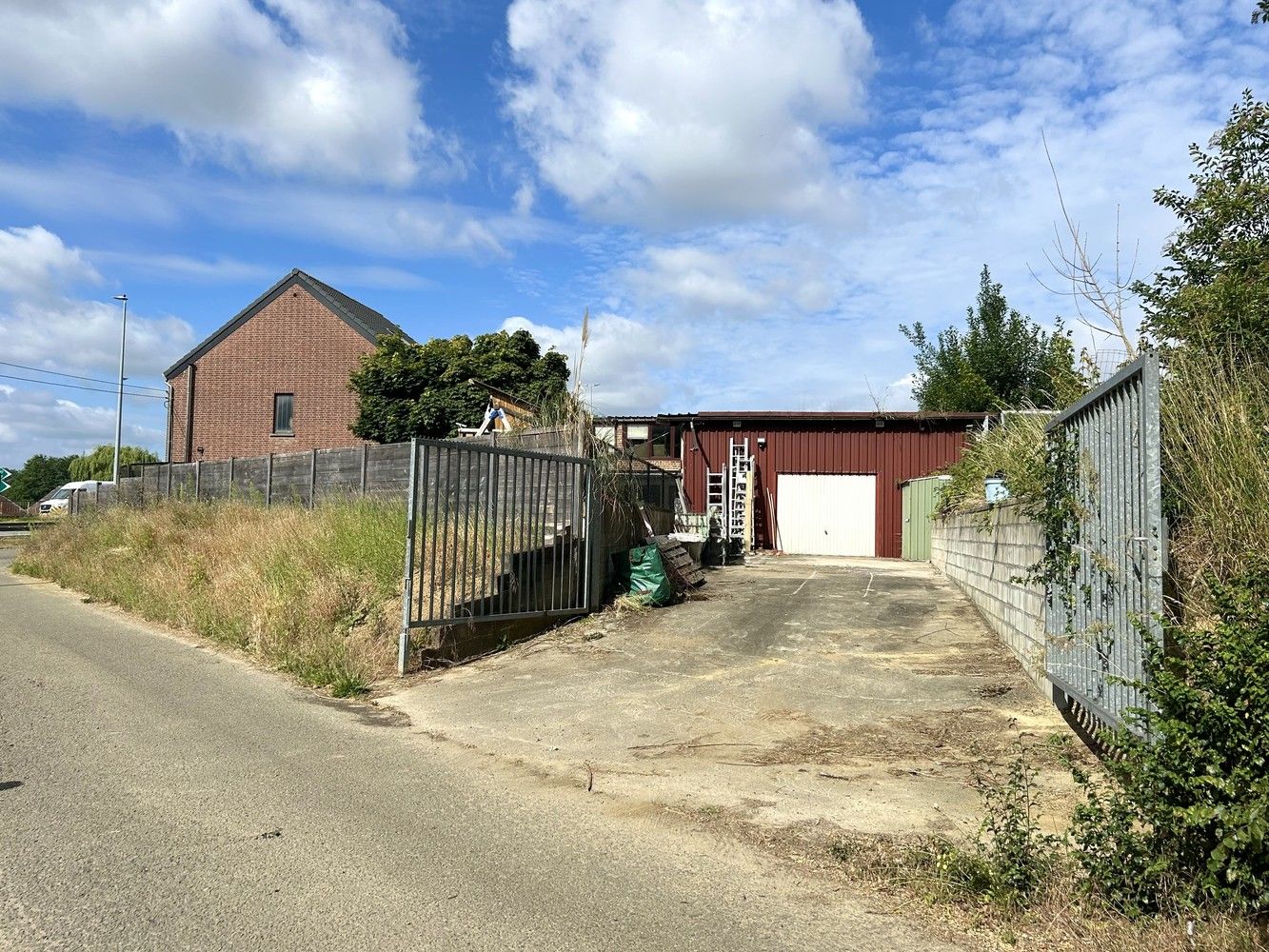Instapklare, volledig gerenoveerde woning met loods en zichtbare ligging in Heverlee foto 2