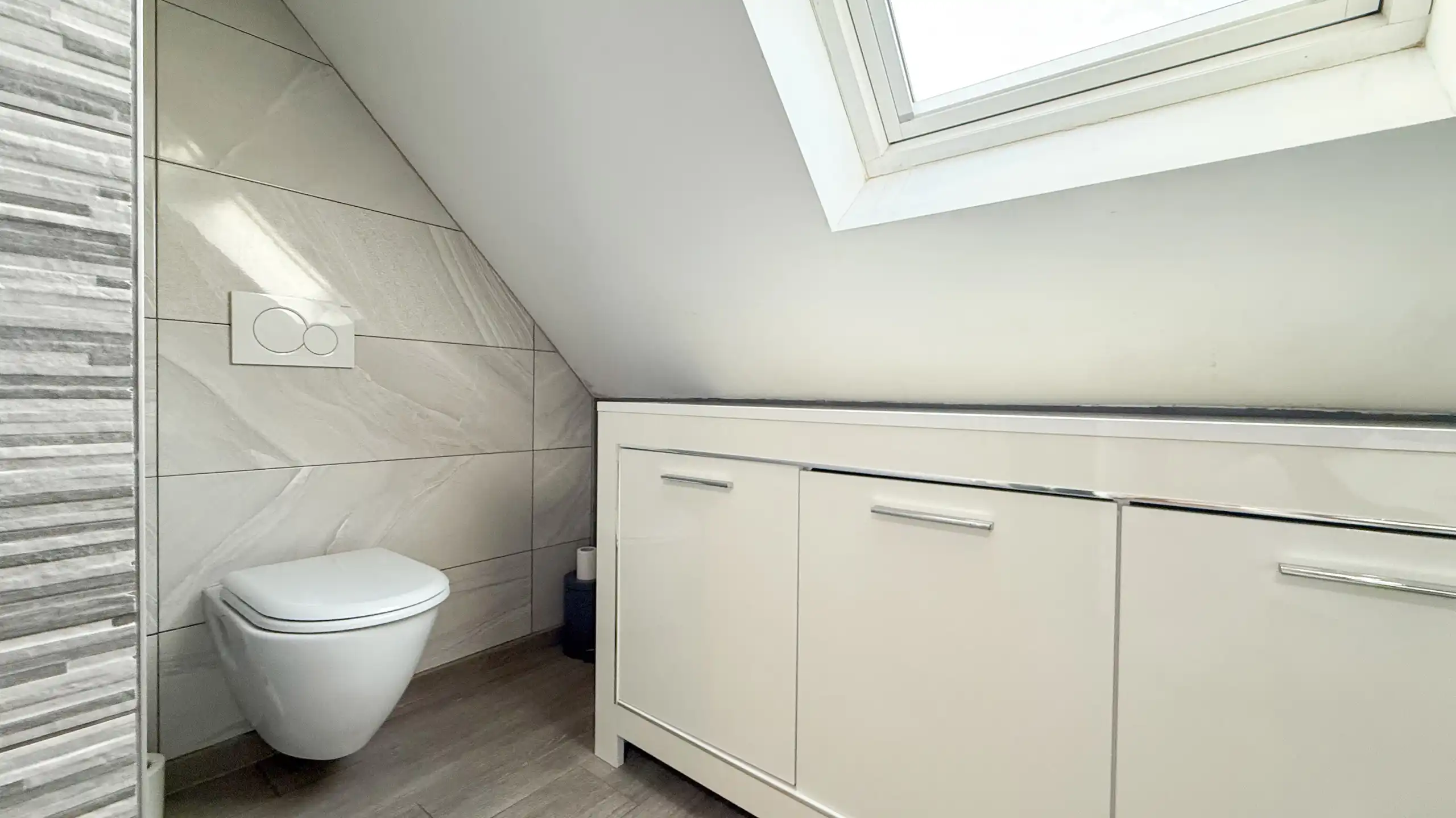 Ruim instapklaar duplex app in Paal, 108m², 3 slpks foto 31