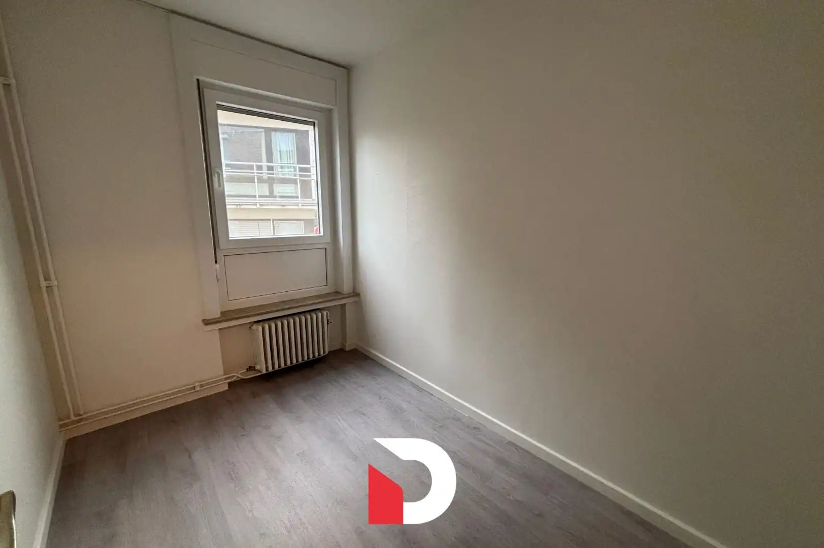 Lichtrijk gerenoveerd appartement, 3 slaapkamers en garagebox foto 14