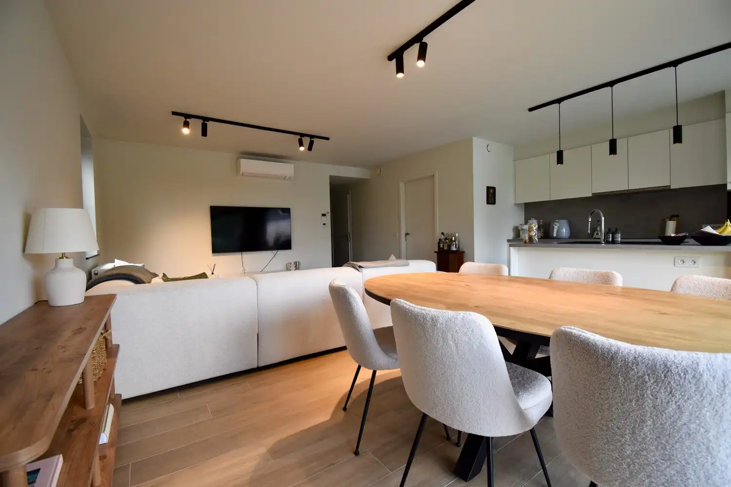 Gelijkvloers appartement te Ruiselede/Wingene. foto 3