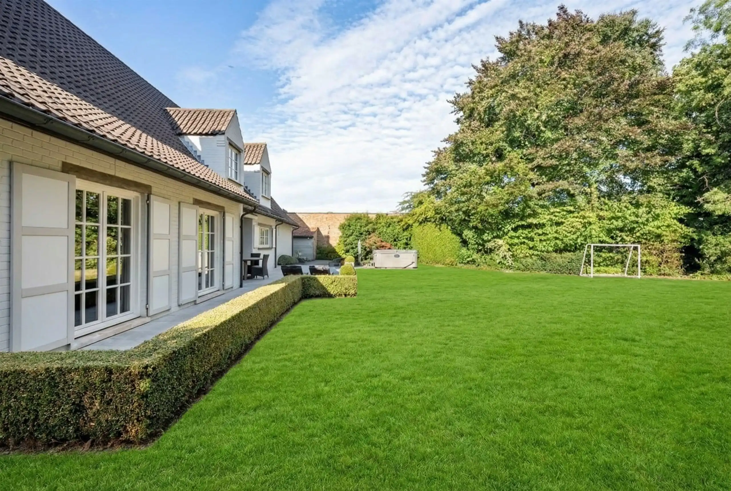 Kom binnen, kom dromen: royale eigendom op 3057 m² foto 4