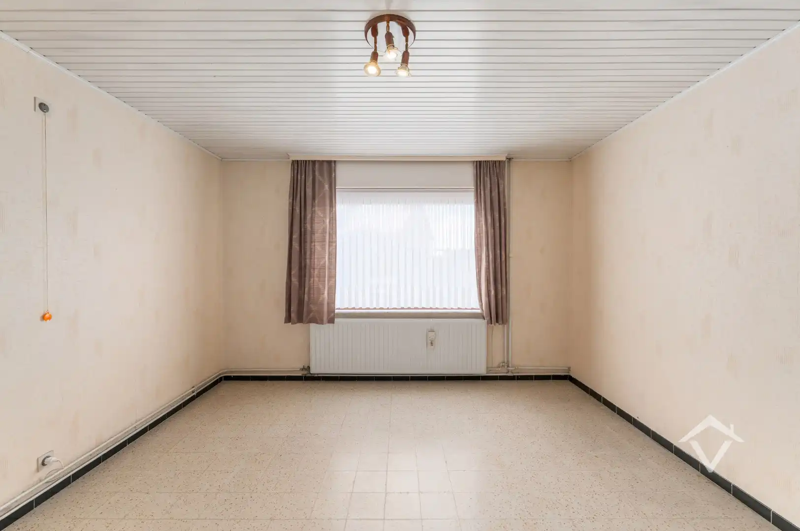 Rustig gelegen alleenstaande woning met 3 slaapkamers en garage te Torhout foto 14
