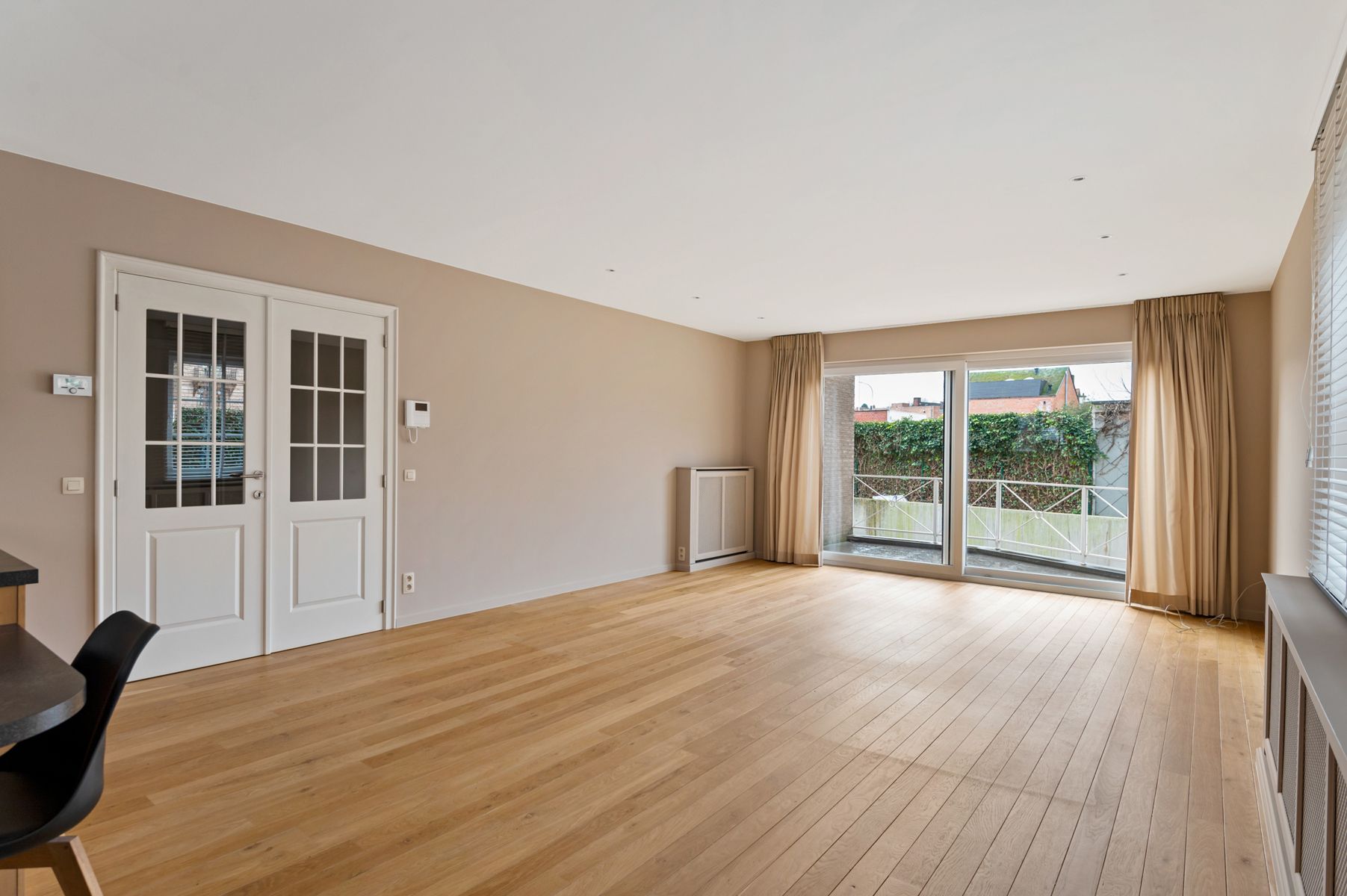 Luxueus  gelijkvloers appartement in centrum Schilde.  foto 2