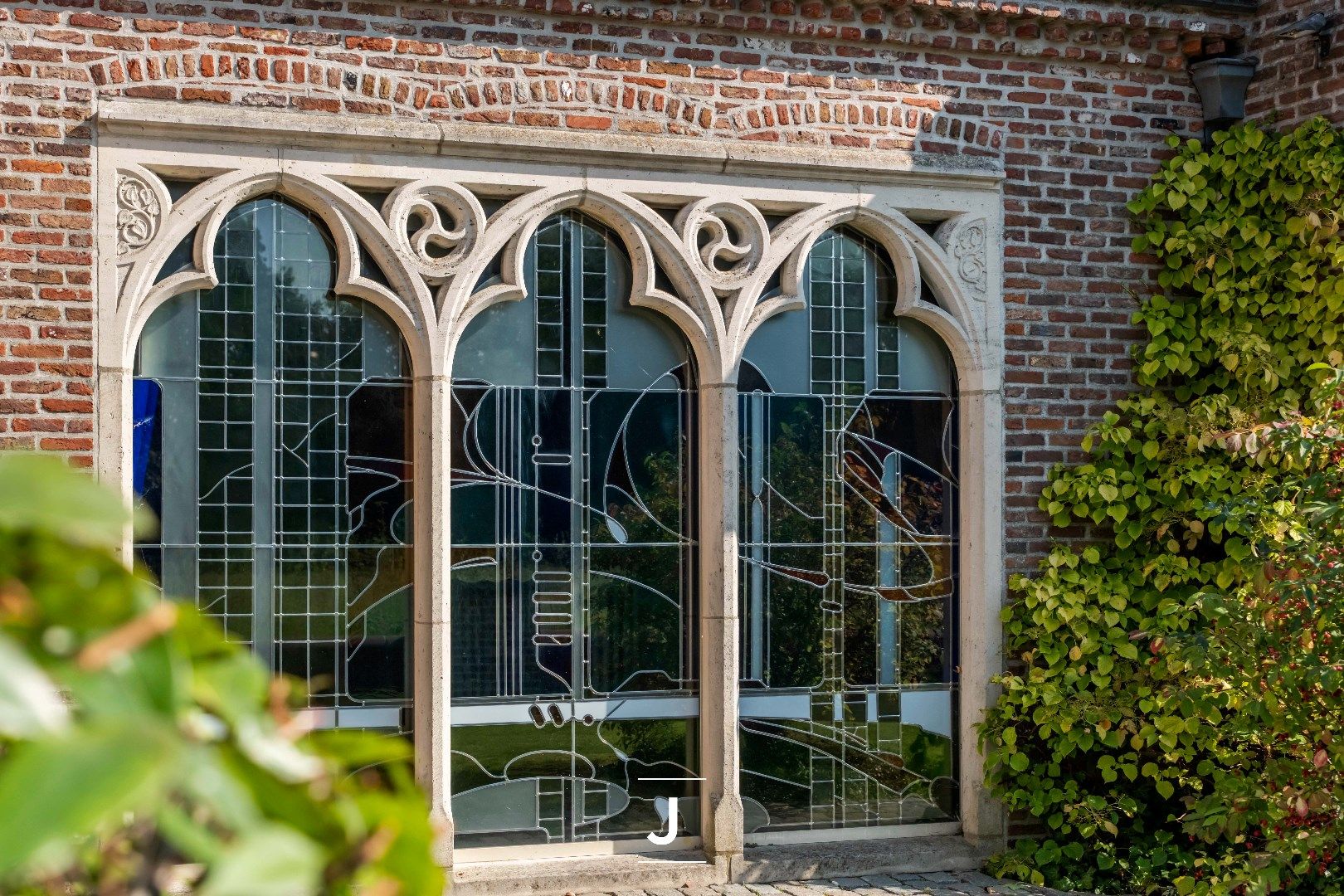 Een topgelegen statige villa in Beveren-Leie met 3 slaapkamers en grote loods foto 14