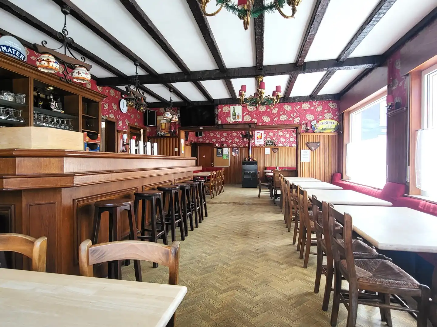 Café "Het Meiklokje" met mogelijke woonst, schuur en garage – goed gekend en populair café uitgebaat tot november 2025 foto 12