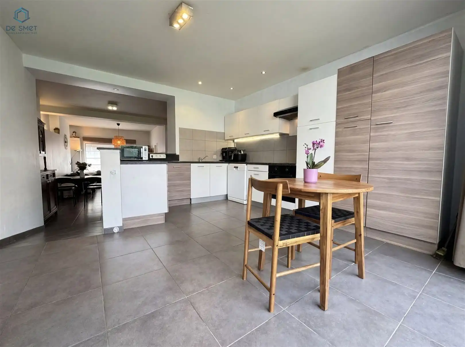 Instapklare gezinswoning met garage, tuin en centrale ligging foto 7