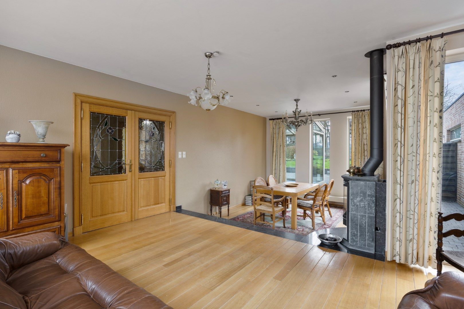 Prachtige woning met weide in Riemst-Vroenhoven foto 4