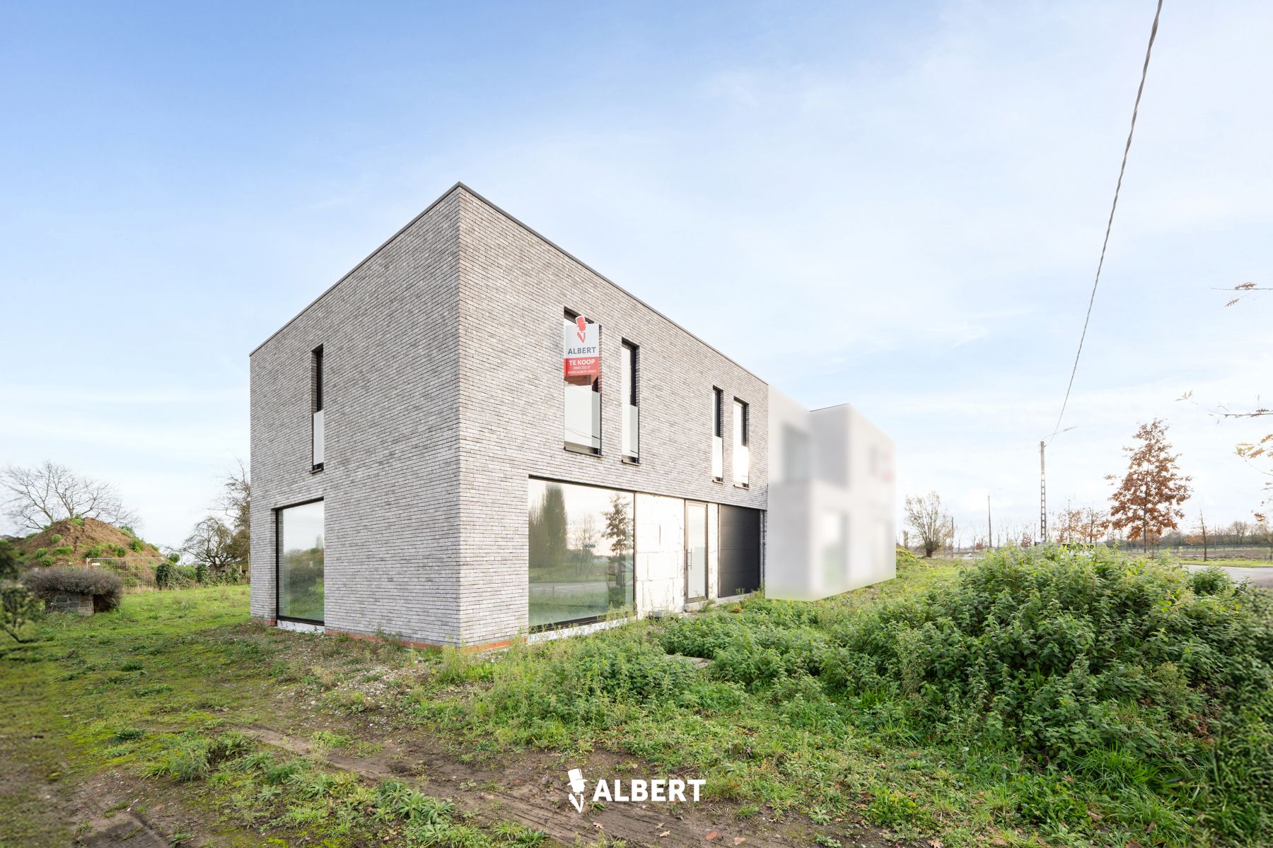 Ruime nieuwbouwwoning met alle comfort en extra garage! foto {{pictureIndex}}