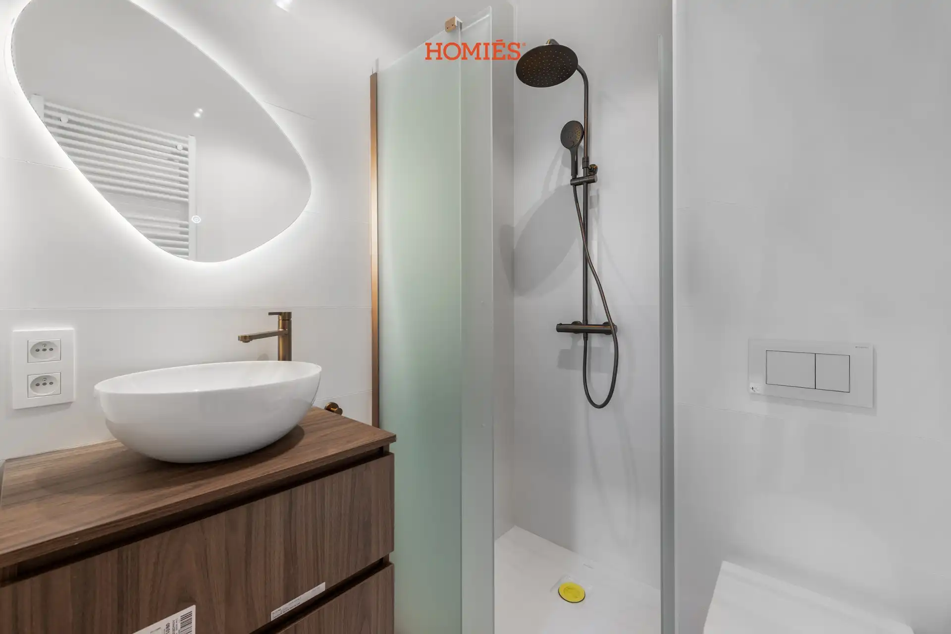 Exclusieve studio met balkon op Bondgenotenlaan foto 12