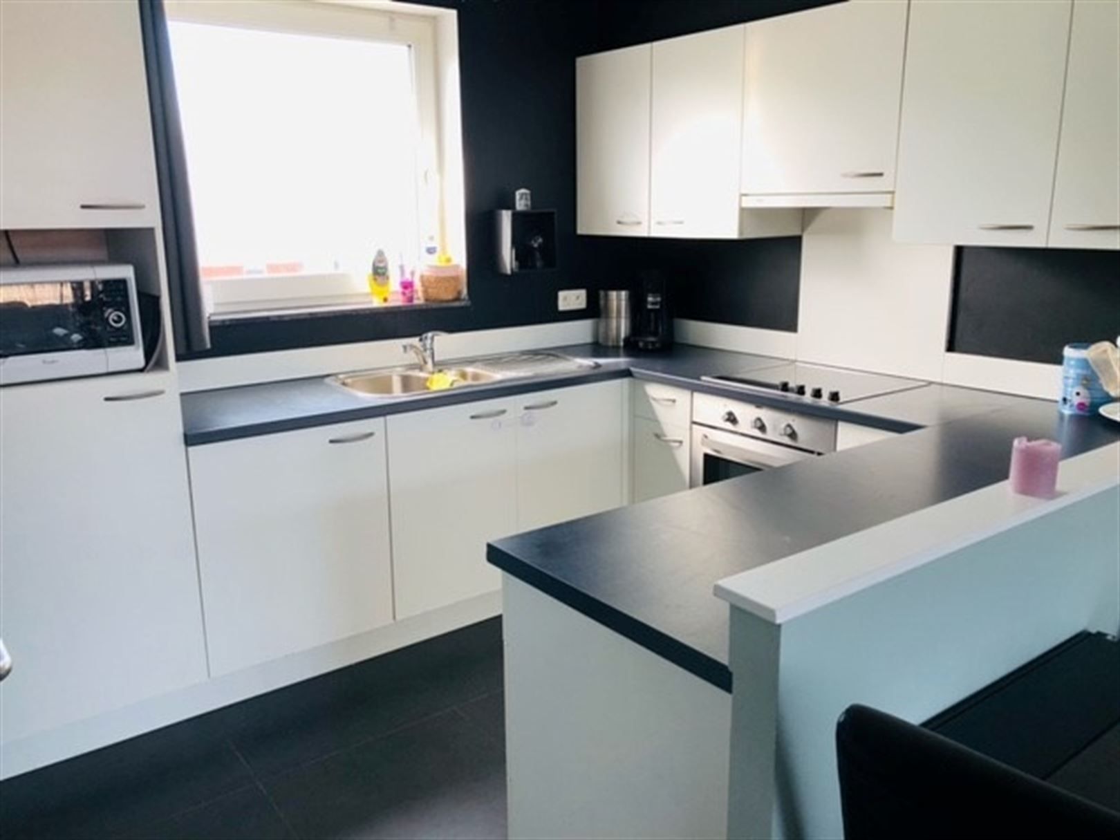 Rustig gelegen, duplex appartement met 2 slaapkamers. foto 5