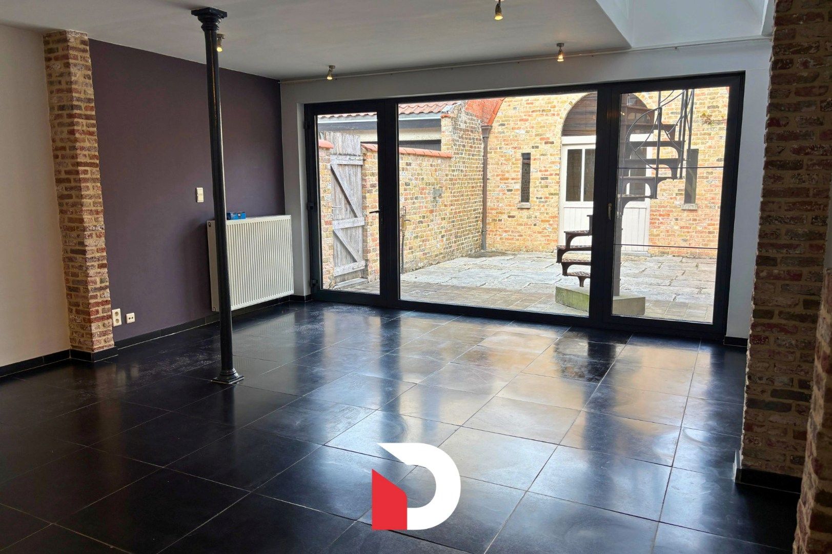 Gezellige stadwoning met 3 slaapkamers en garagebox foto 2