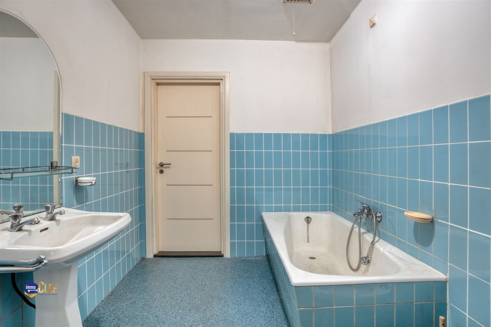 Woning met industriehal op topligging in Maasmechelen foto 13