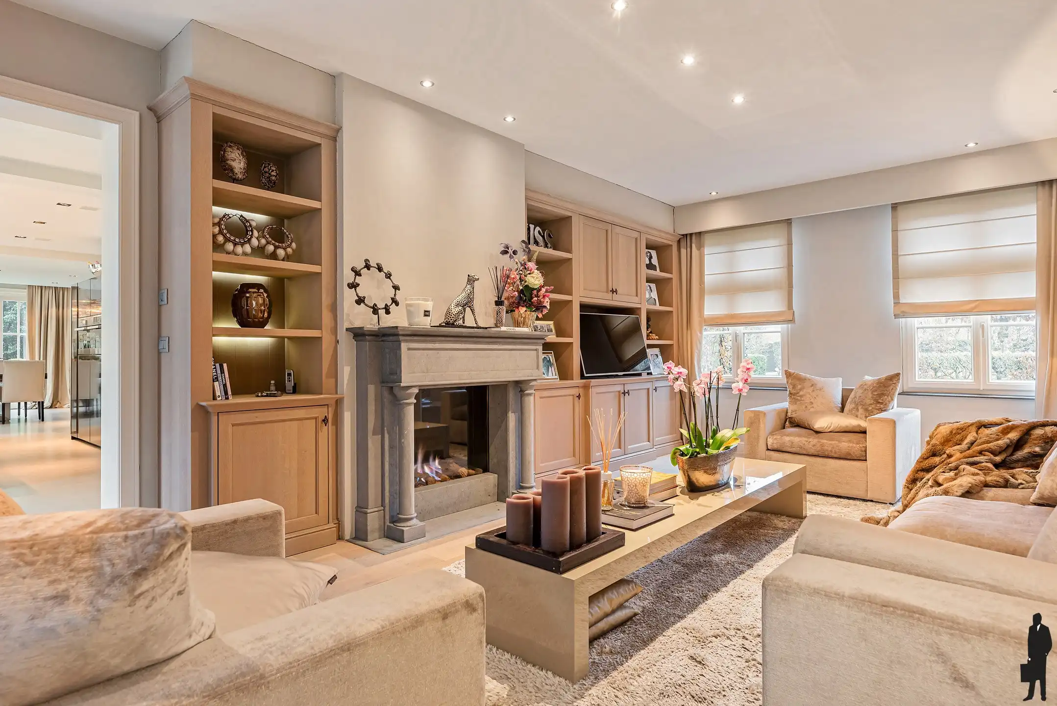 Villa van 600 m² met o.a. 4 slpk. en 3 badk.  foto 11