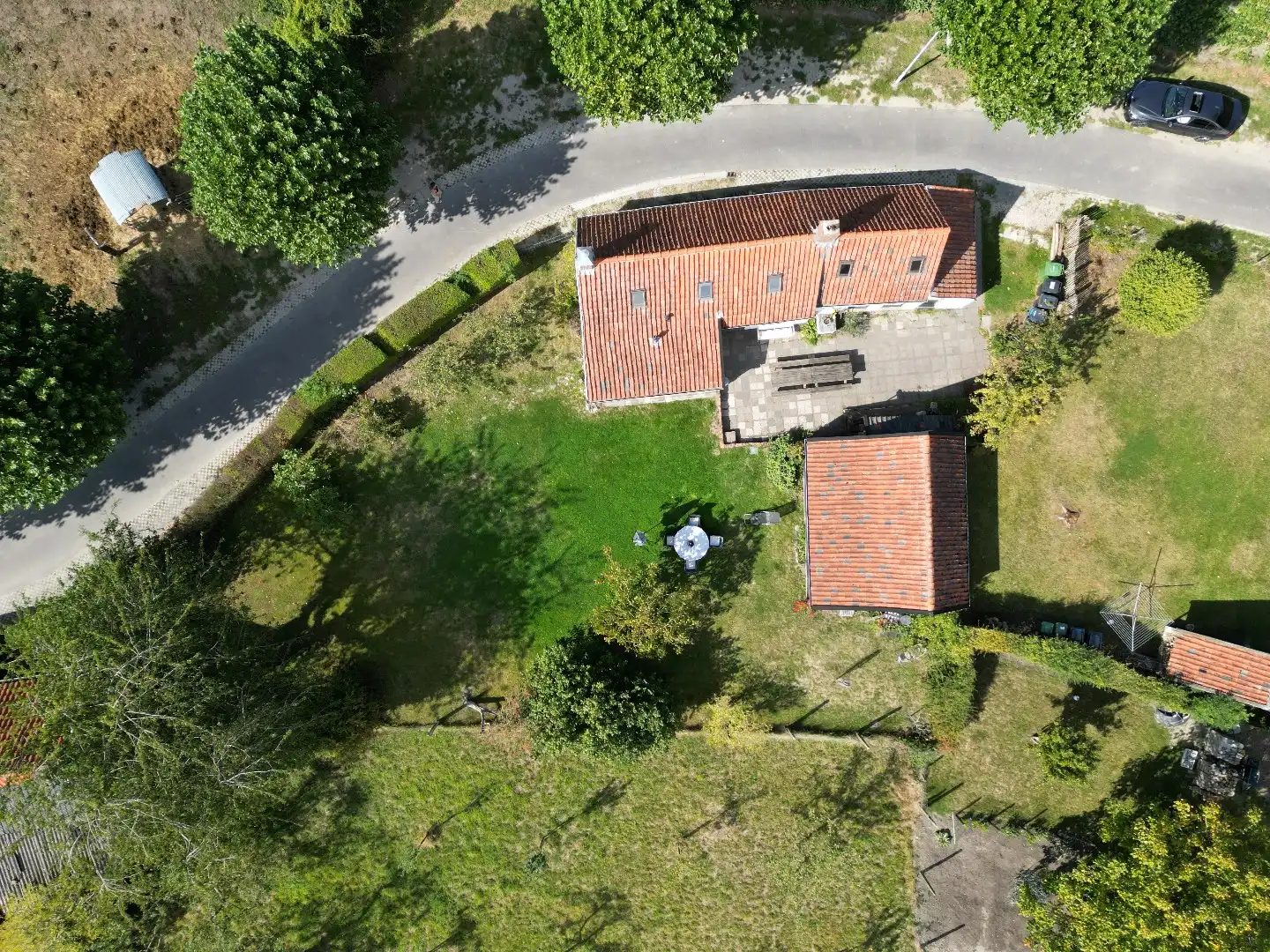 Idyllisch gelegen monumentale woning foto 27